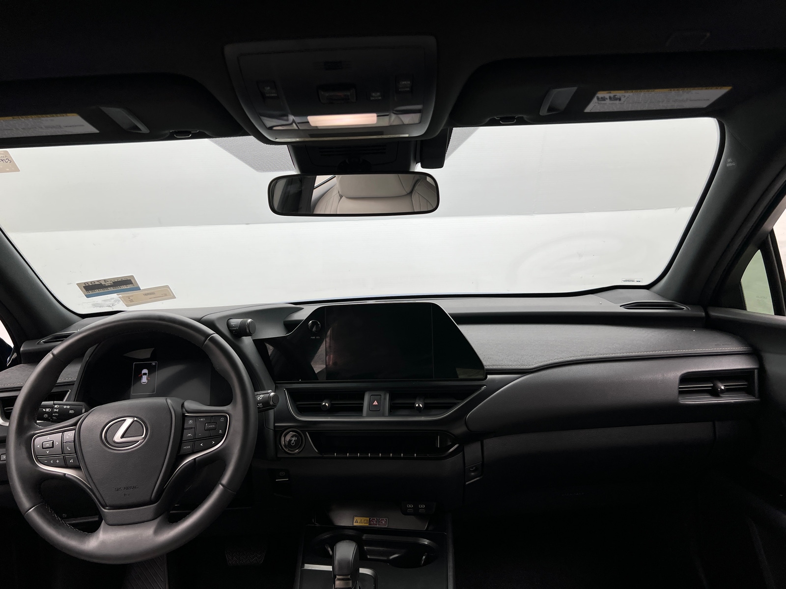 Thumbnail: 2025 Lexus UX - 2