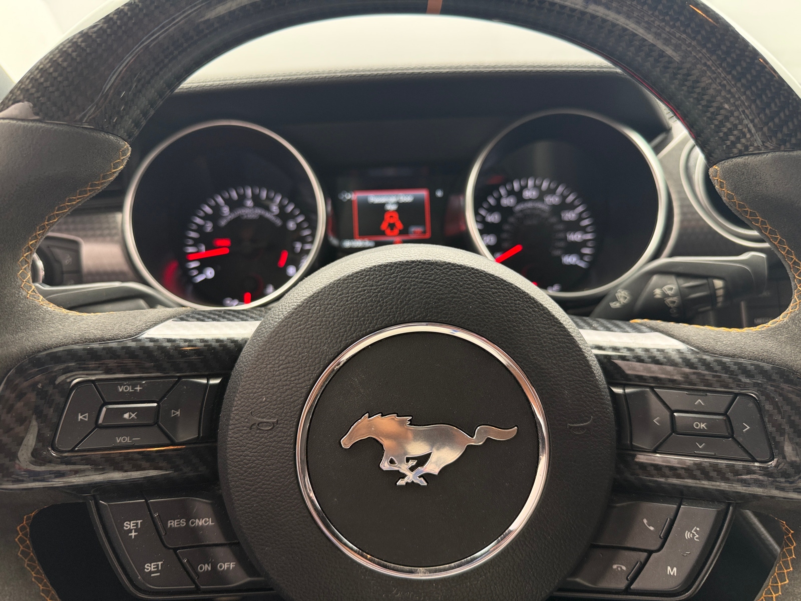 Thumbnail: 2019 Ford Mustang - 4