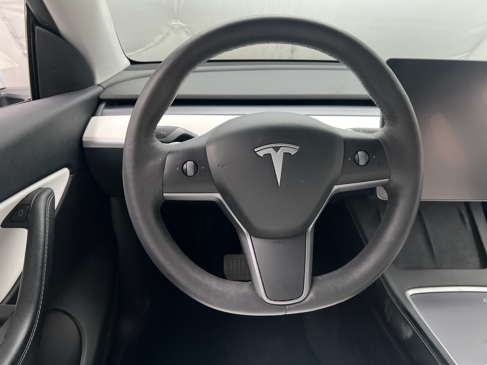 Thumbnail: 2021 Tesla Model Y - 4