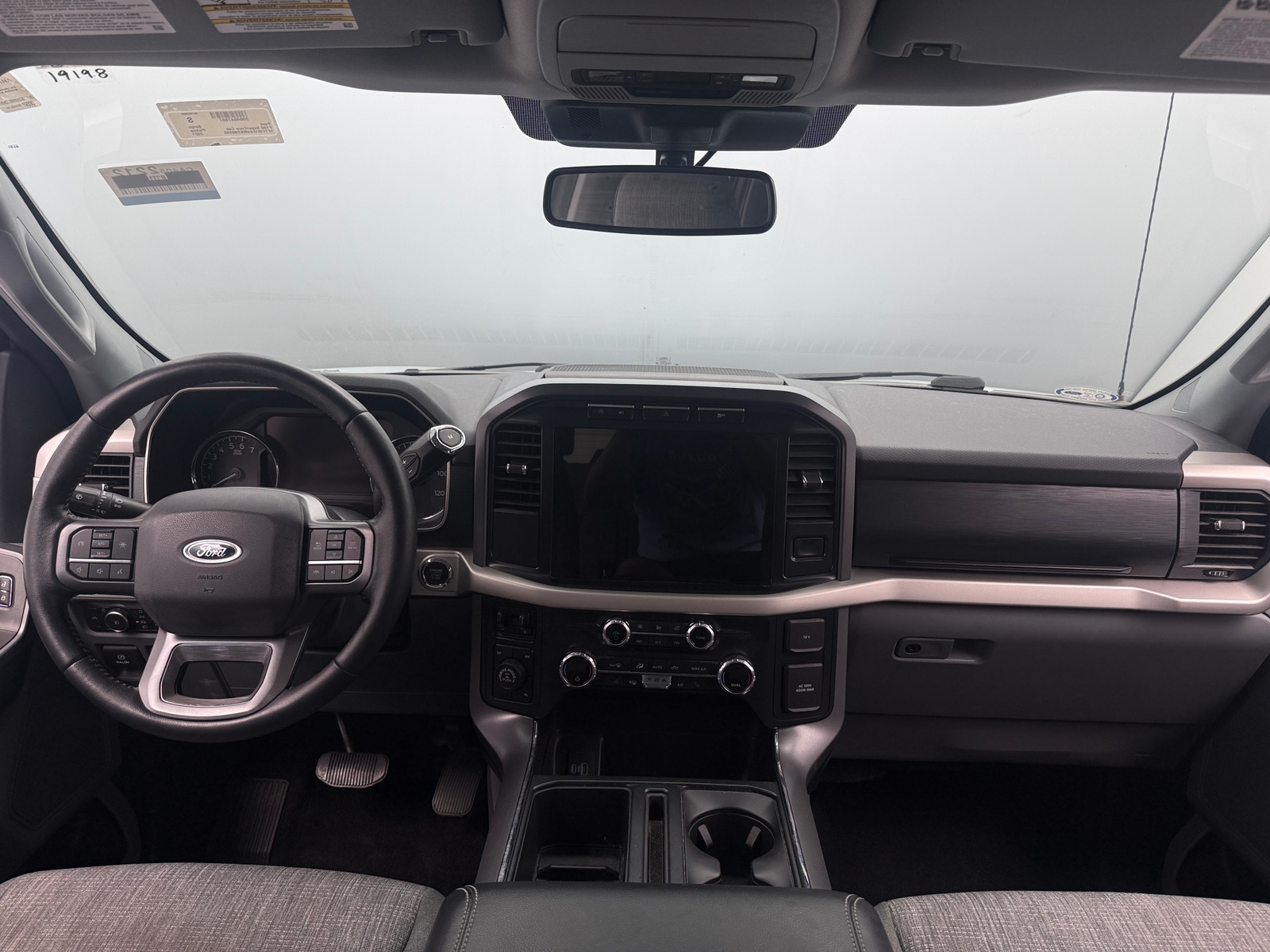 Thumbnail: 2021 Ford Econoline - 3