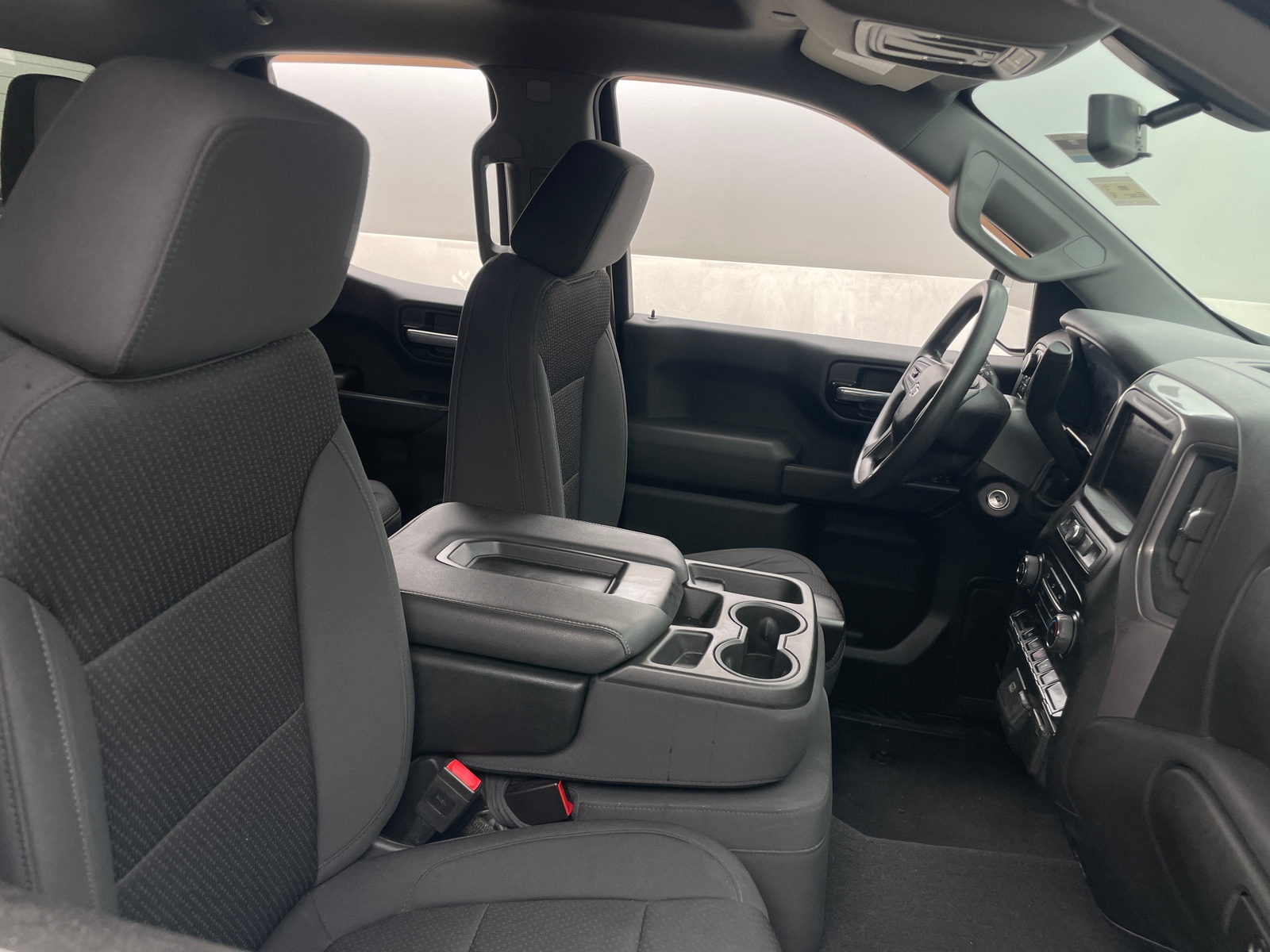 Thumbnail: 2020 Chevrolet Silverado 1500 - 2