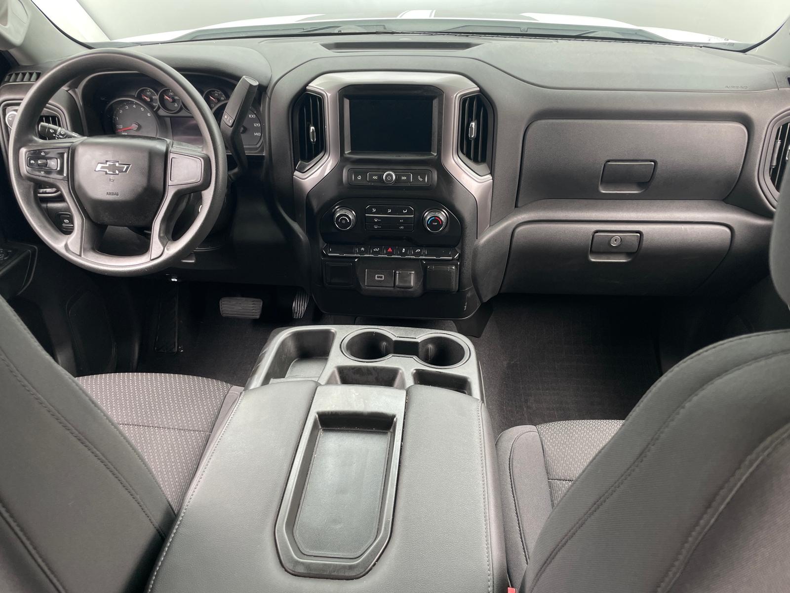 Thumbnail: 2020 Chevrolet Silverado 1500 - 3