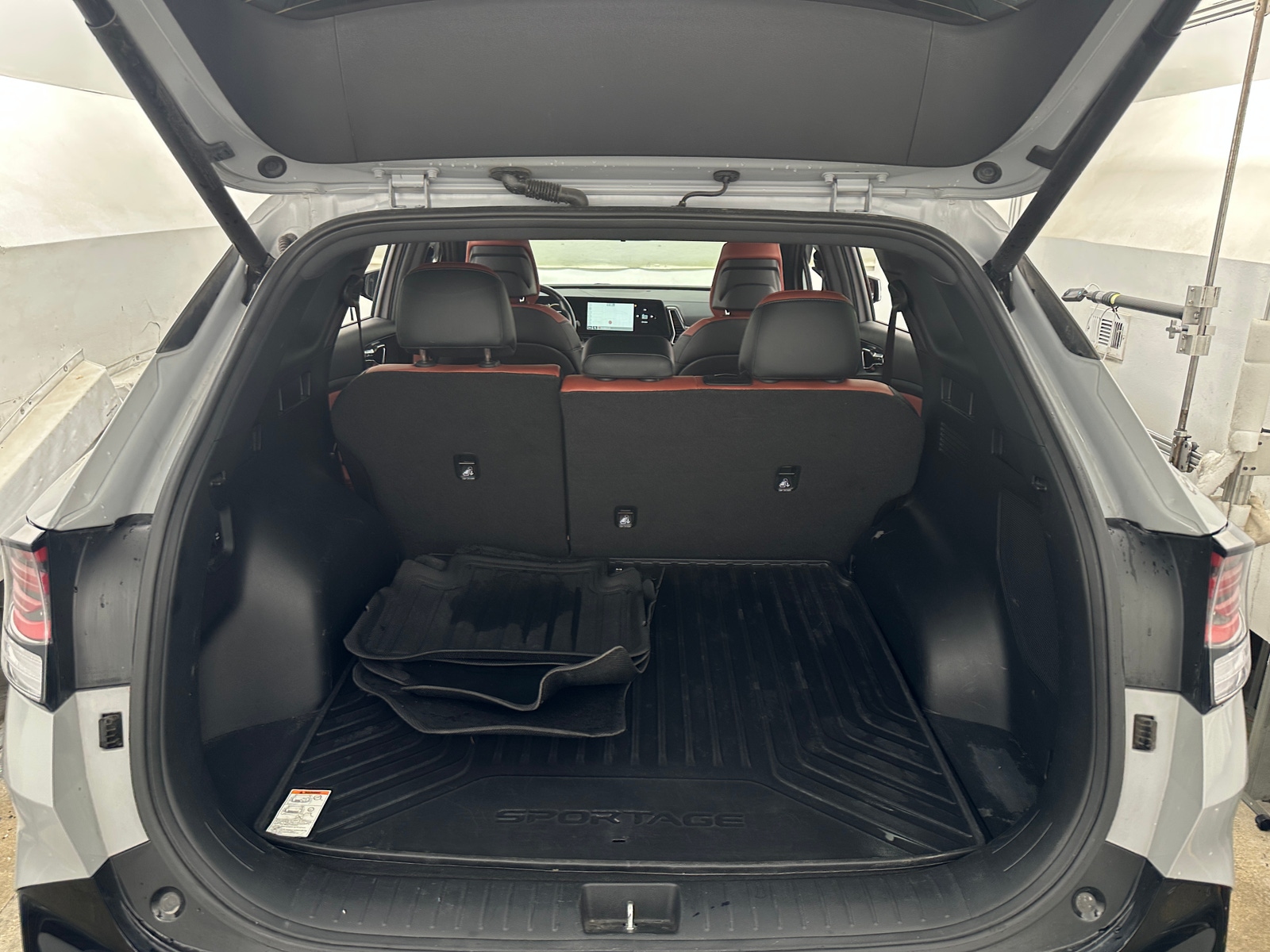 Thumbnail: 2025 Kia Sportage - 6
