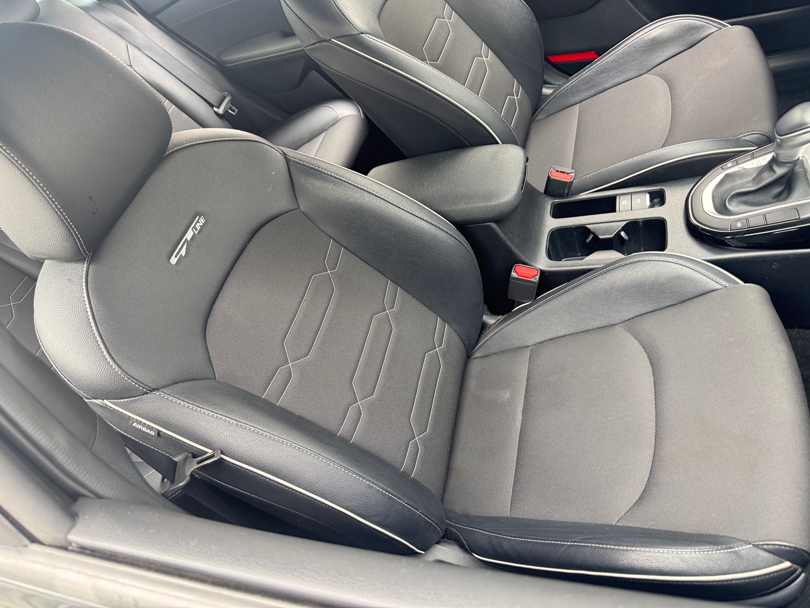 Thumbnail: 2024 Kia Forte - 2