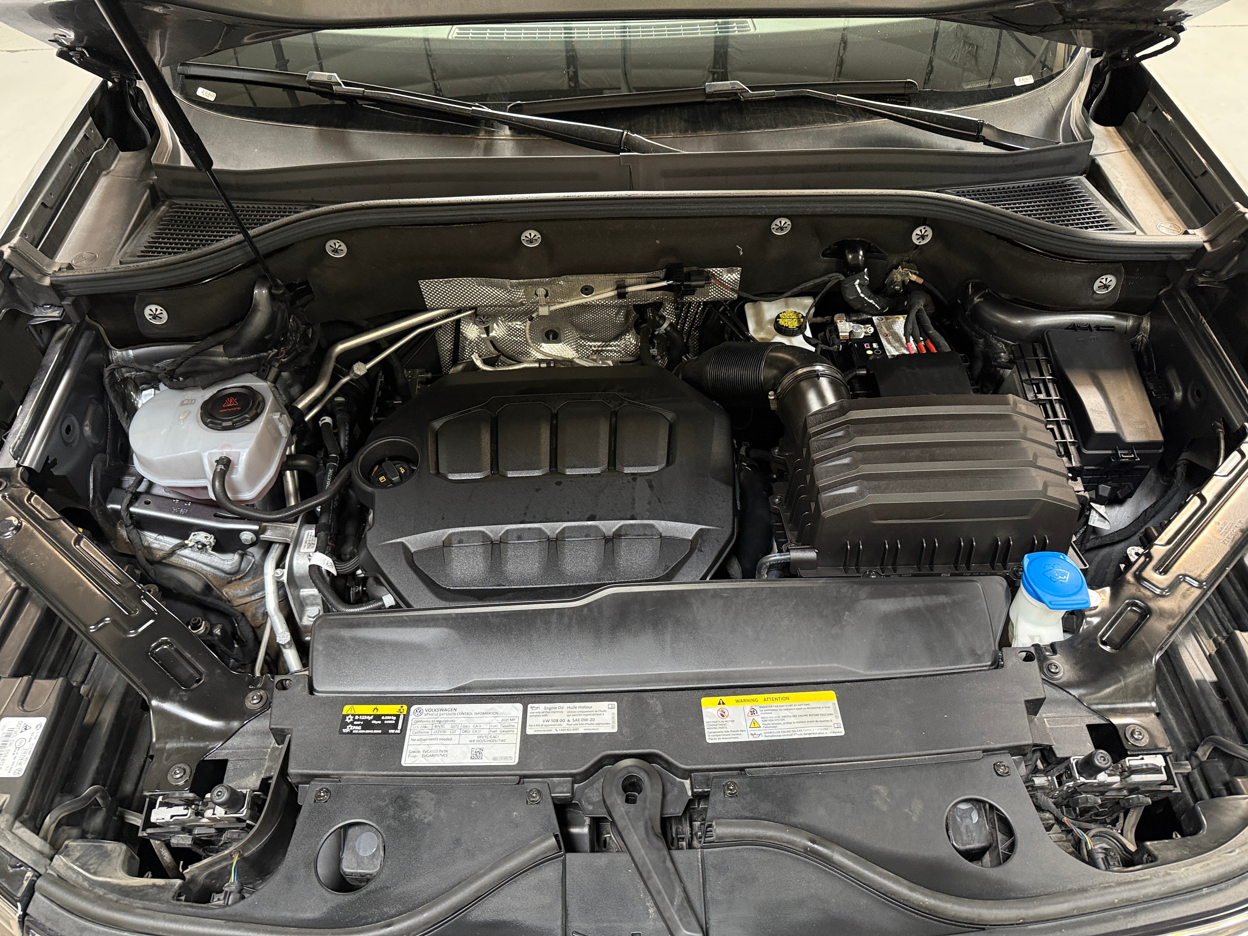 2025 Volkswagen Atlas Cross Sport