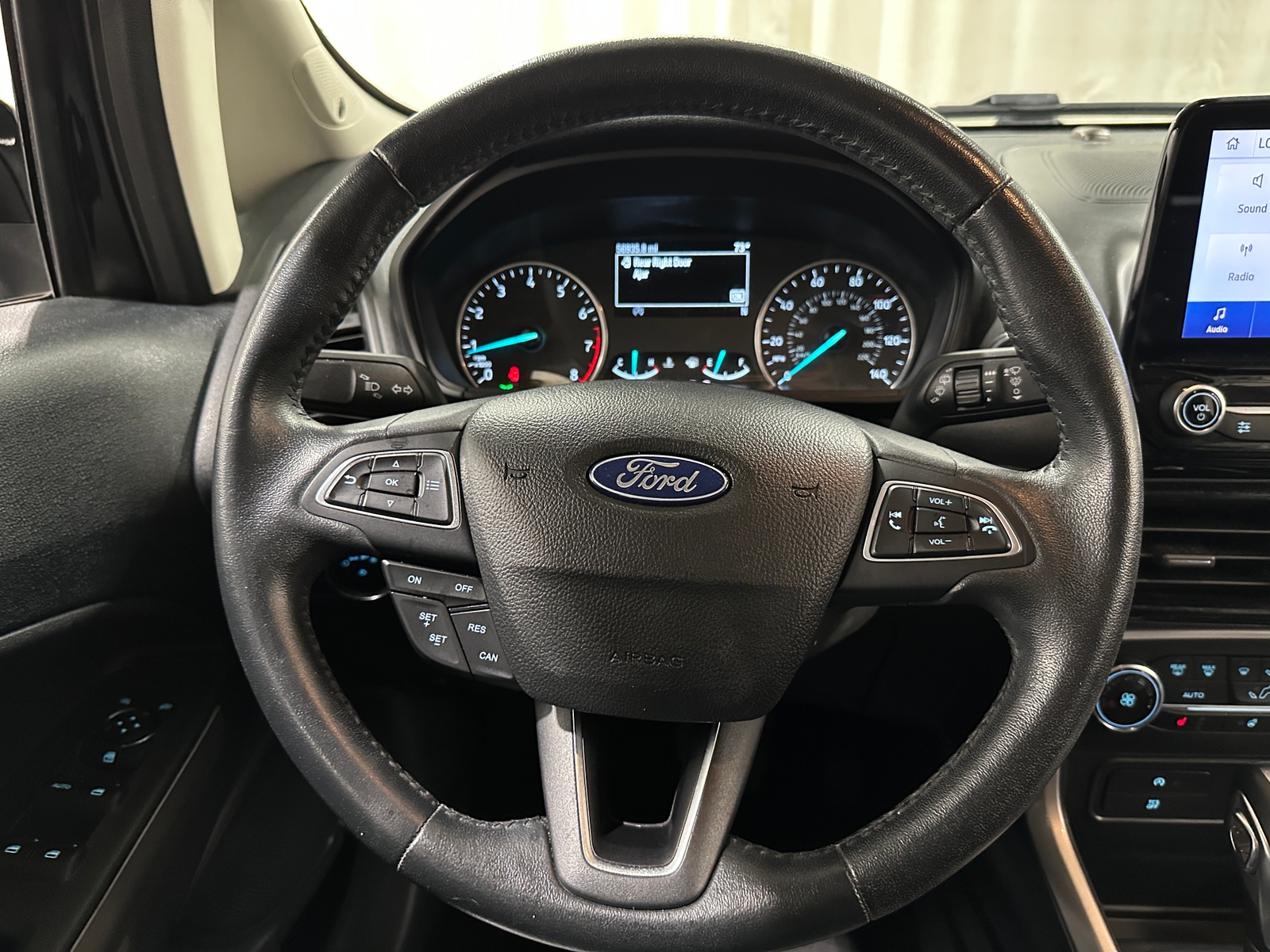 Thumbnail: 2021 Ford EcoSport - 4