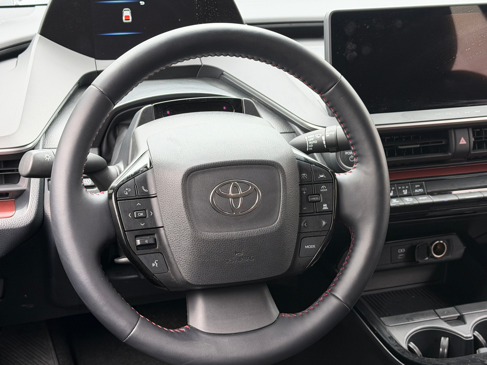 Thumbnail: 2024 Toyota Prius Prime - 4