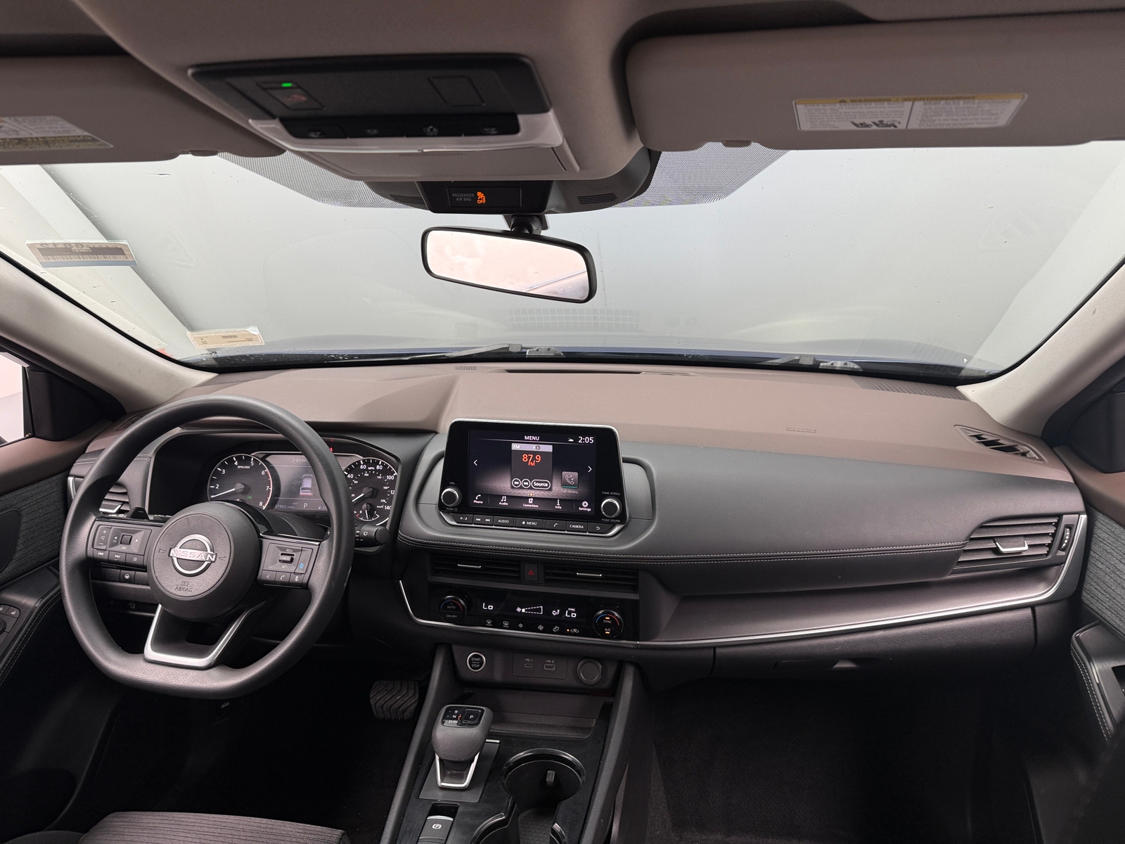 Thumbnail: 2023 Nissan Rogue - 3