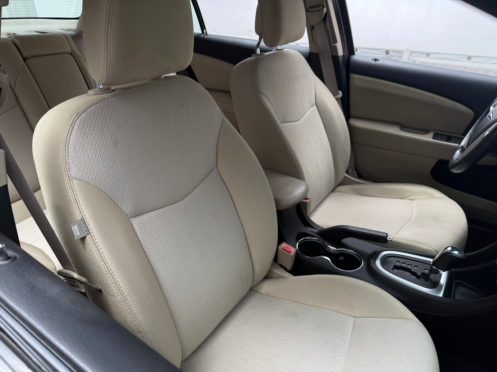 Thumbnail: 2011 Chrysler 200 - 2