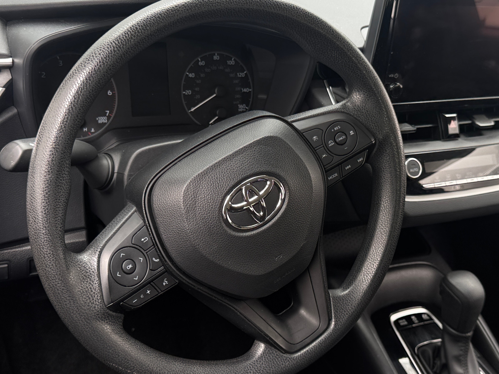Thumbnail: 2024 Toyota Corolla - 5