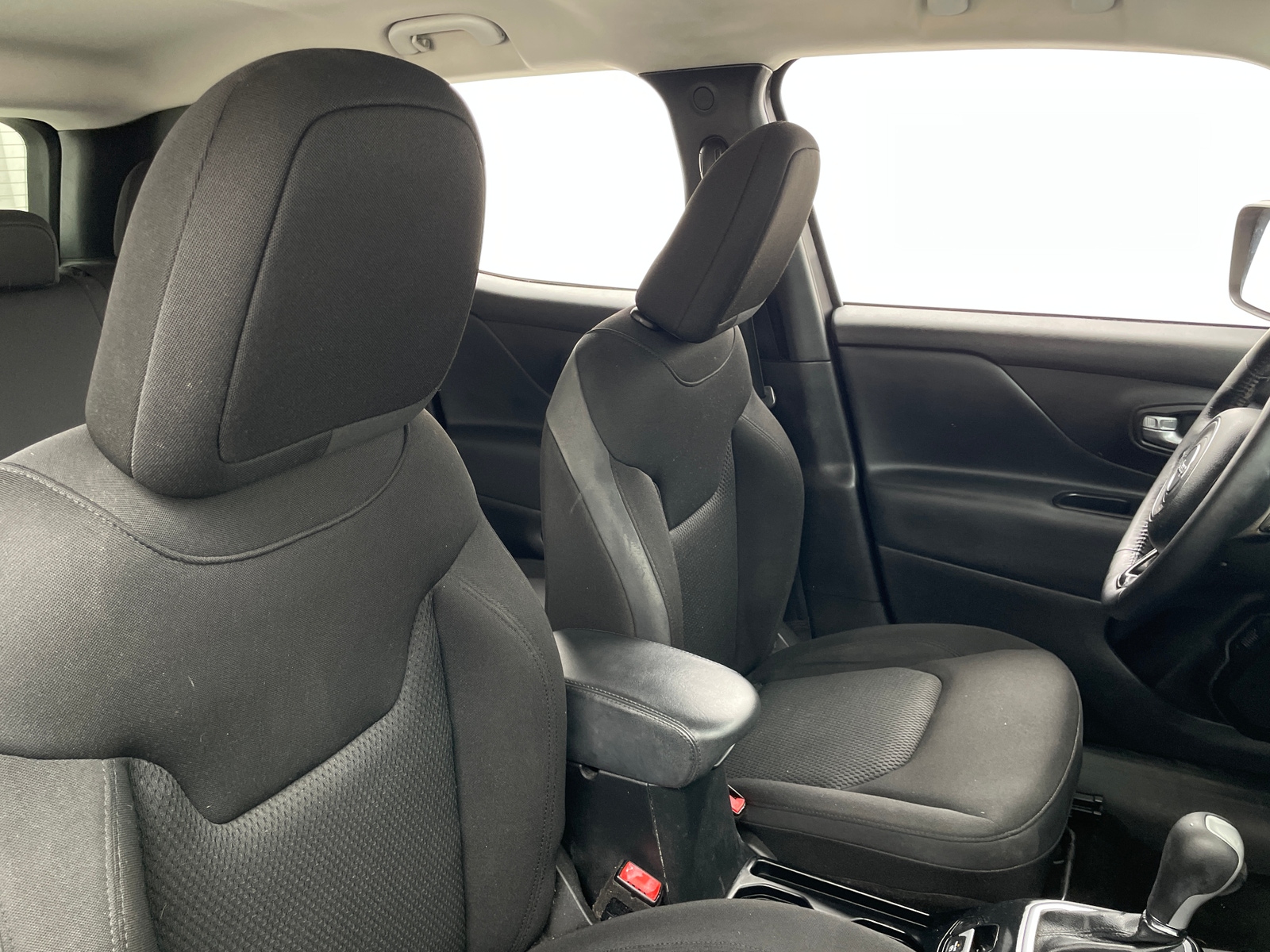 Thumbnail: 2018 Jeep Renegade - 2