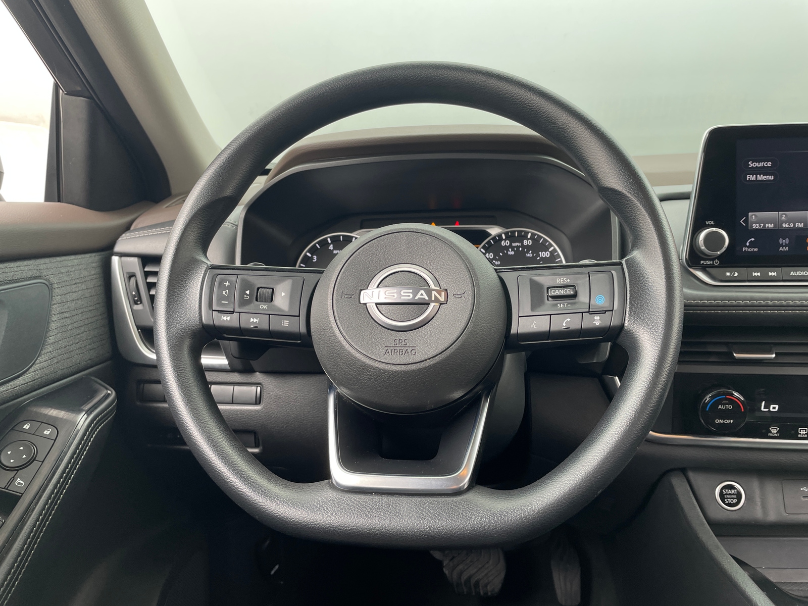 Thumbnail: 2023 Nissan Rogue - 5