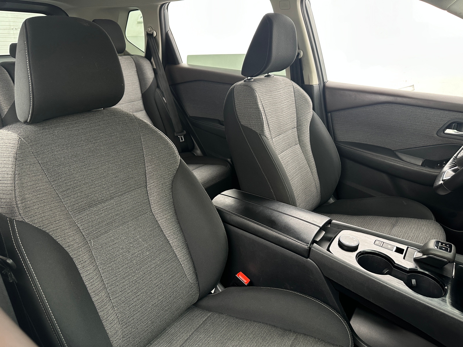 Thumbnail: 2023 Nissan Rogue - 2