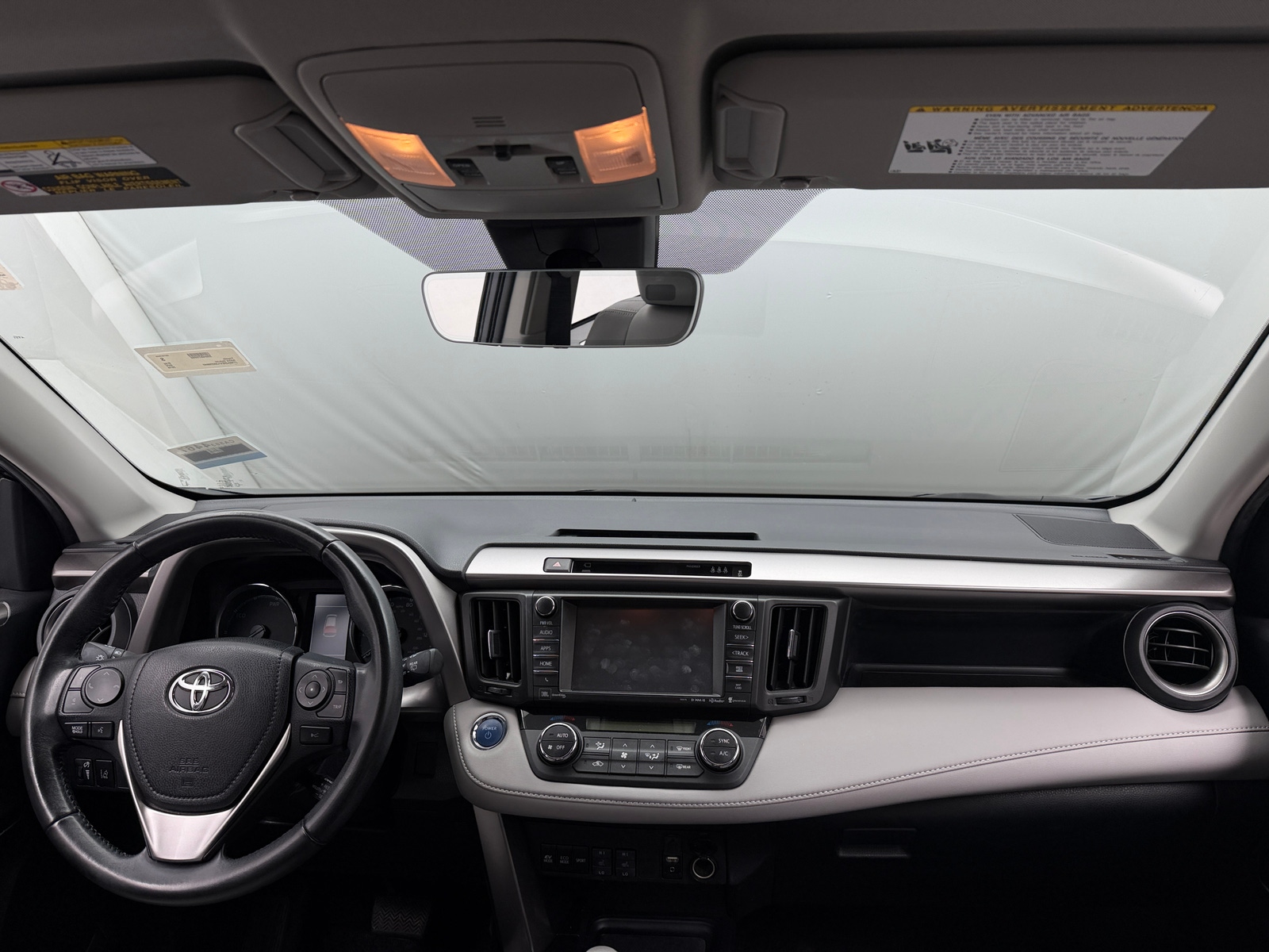 Thumbnail: 2018 Toyota RAV4 - 2