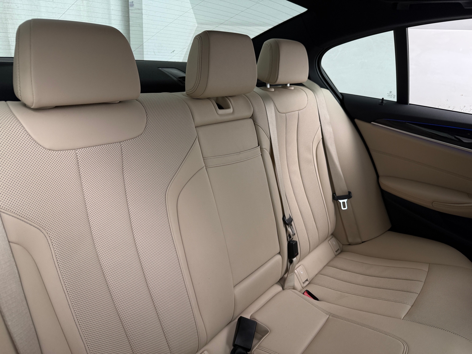 Thumbnail: 2023 BMW 5 Series - 5