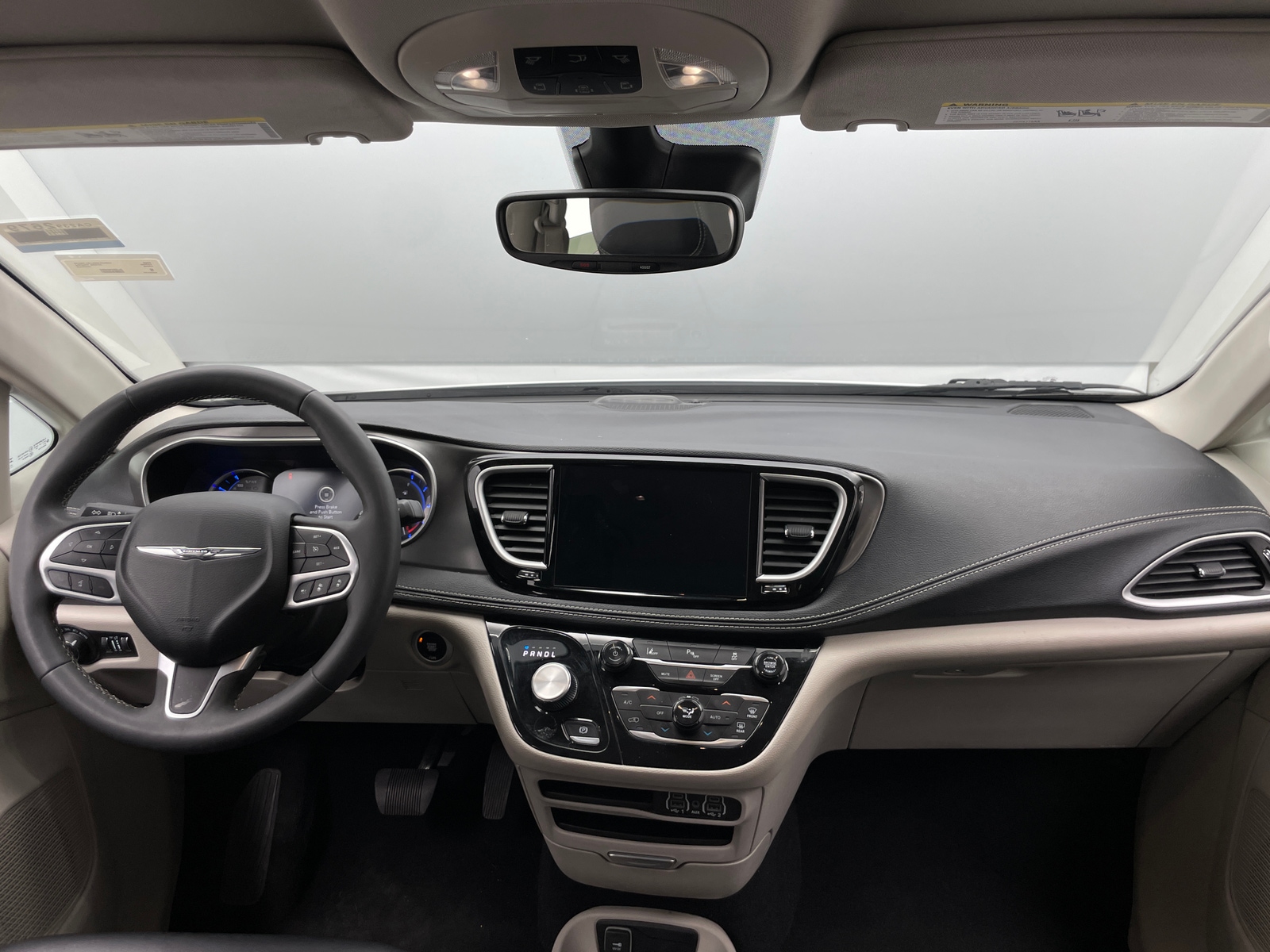 Thumbnail: 2024 Chrysler Pacifica - 2