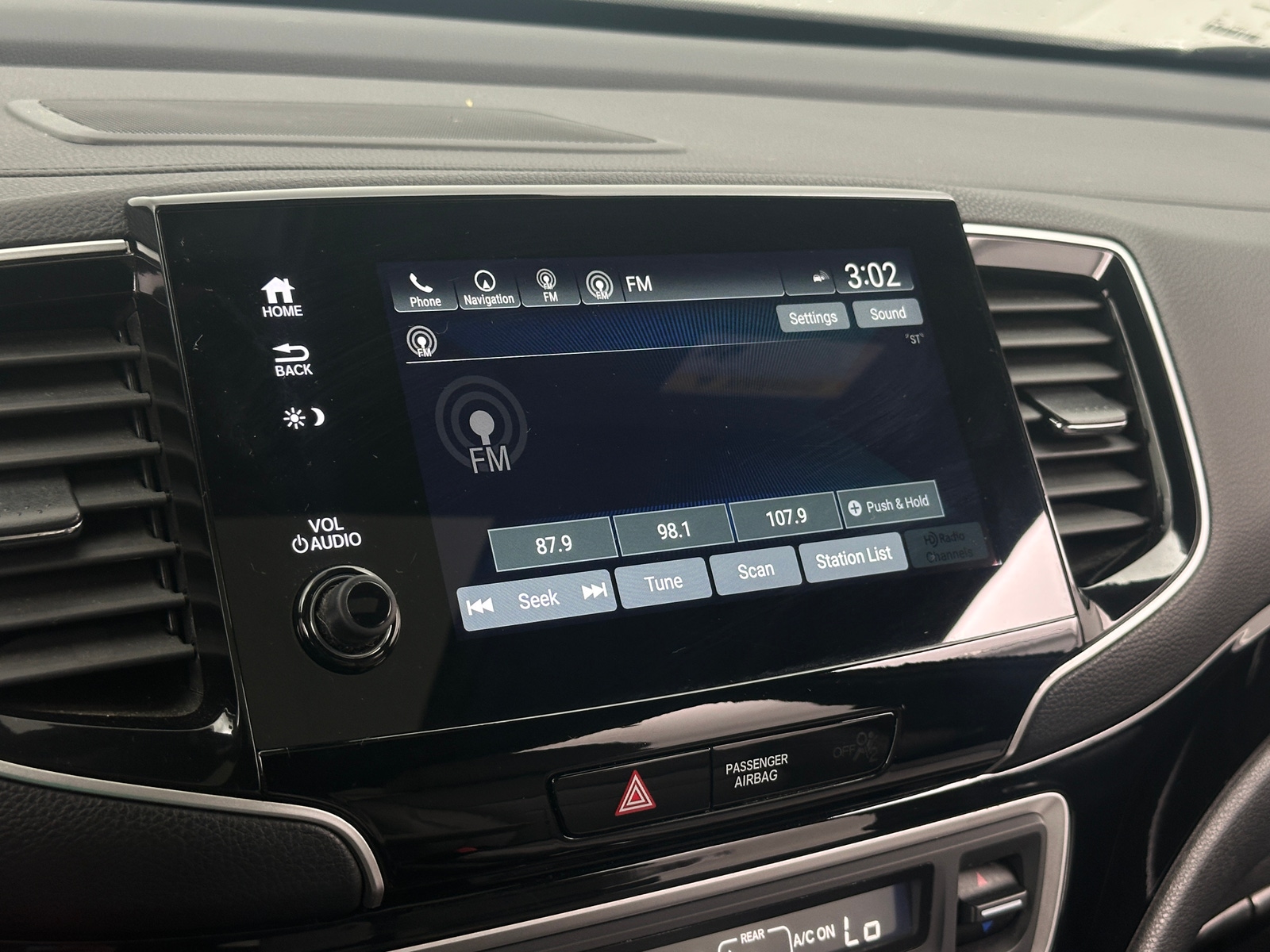 Thumbnail: 2020 Honda Passport - 3