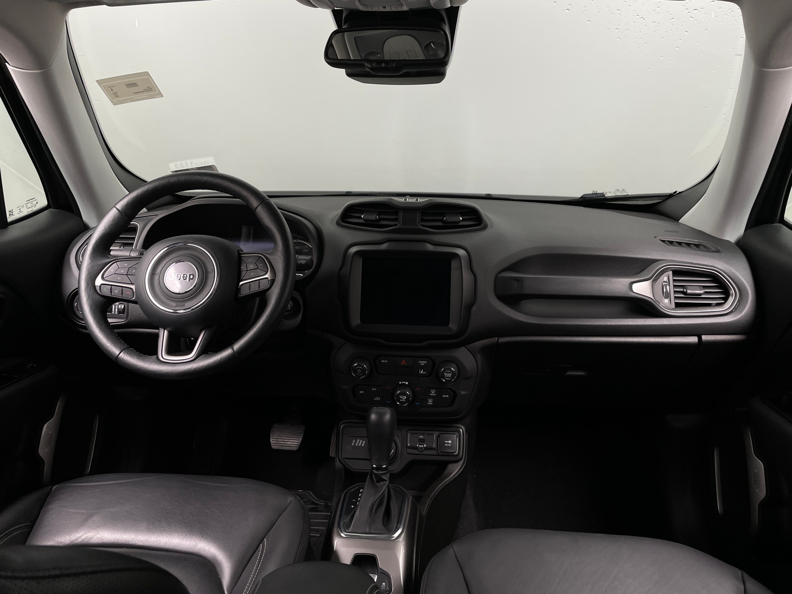 Thumbnail: 2022 Jeep Renegade - 2