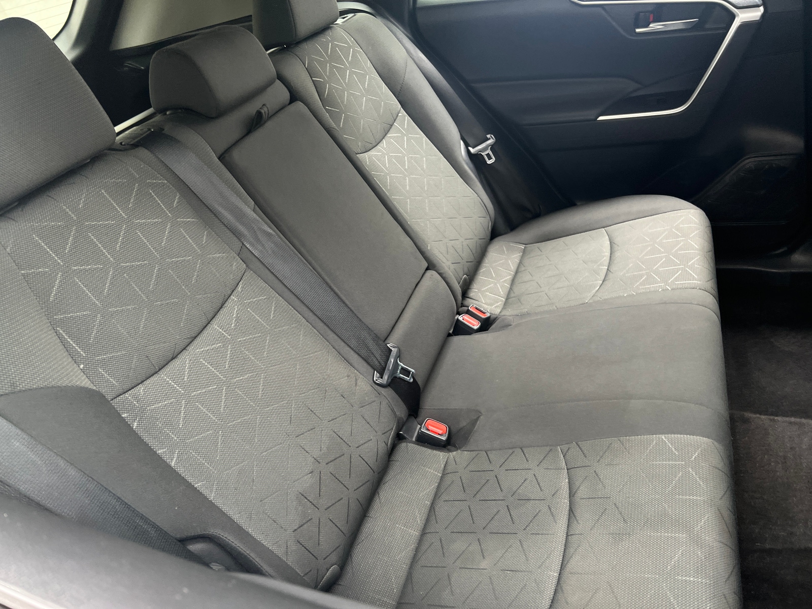 Thumbnail: 2021 Toyota RAV4 - 6
