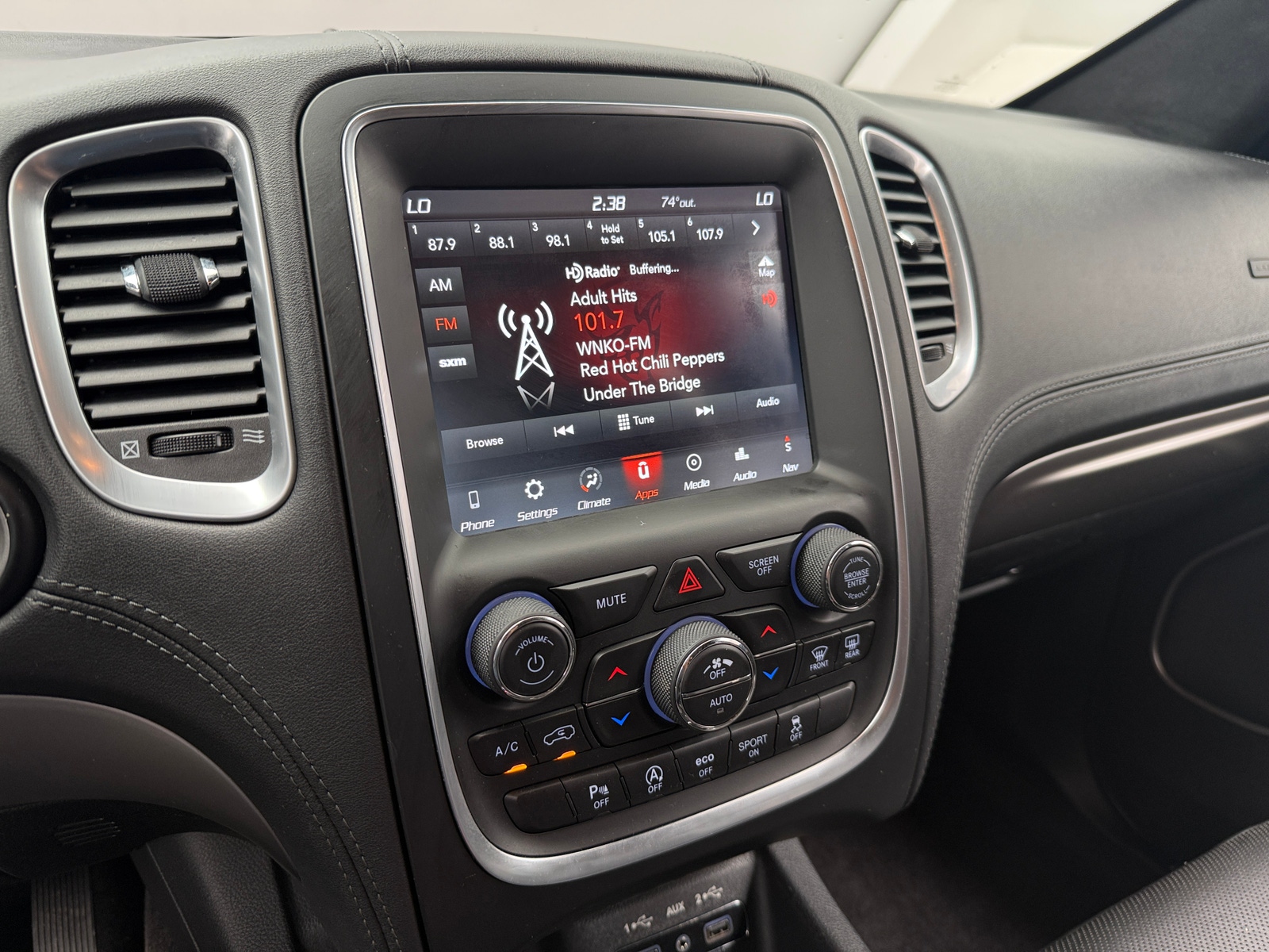 Thumbnail: 2018 Dodge Durango - 3