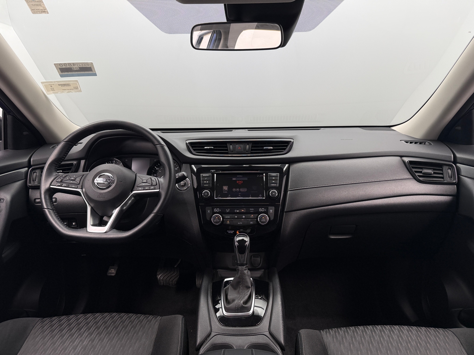 Thumbnail: 2020 Nissan Rogue - 3