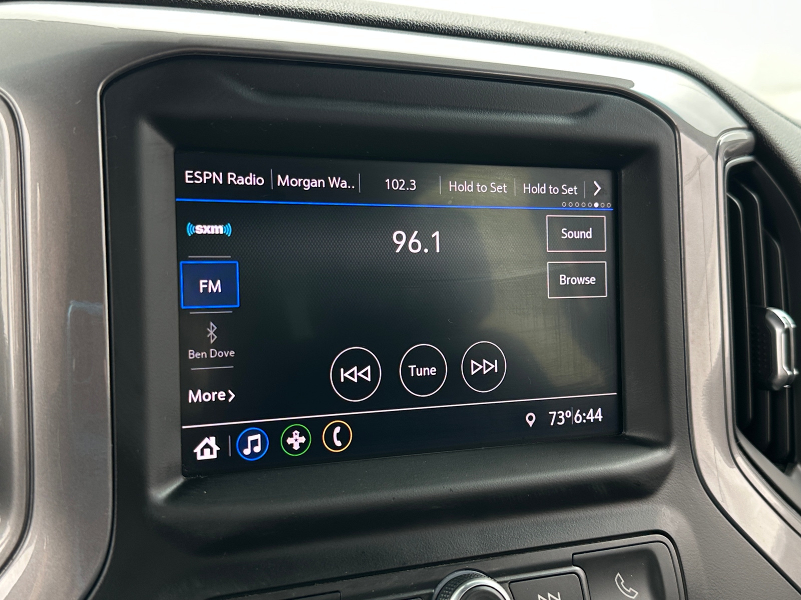 Thumbnail: 2020 Chevrolet Silverado 1500 - 4