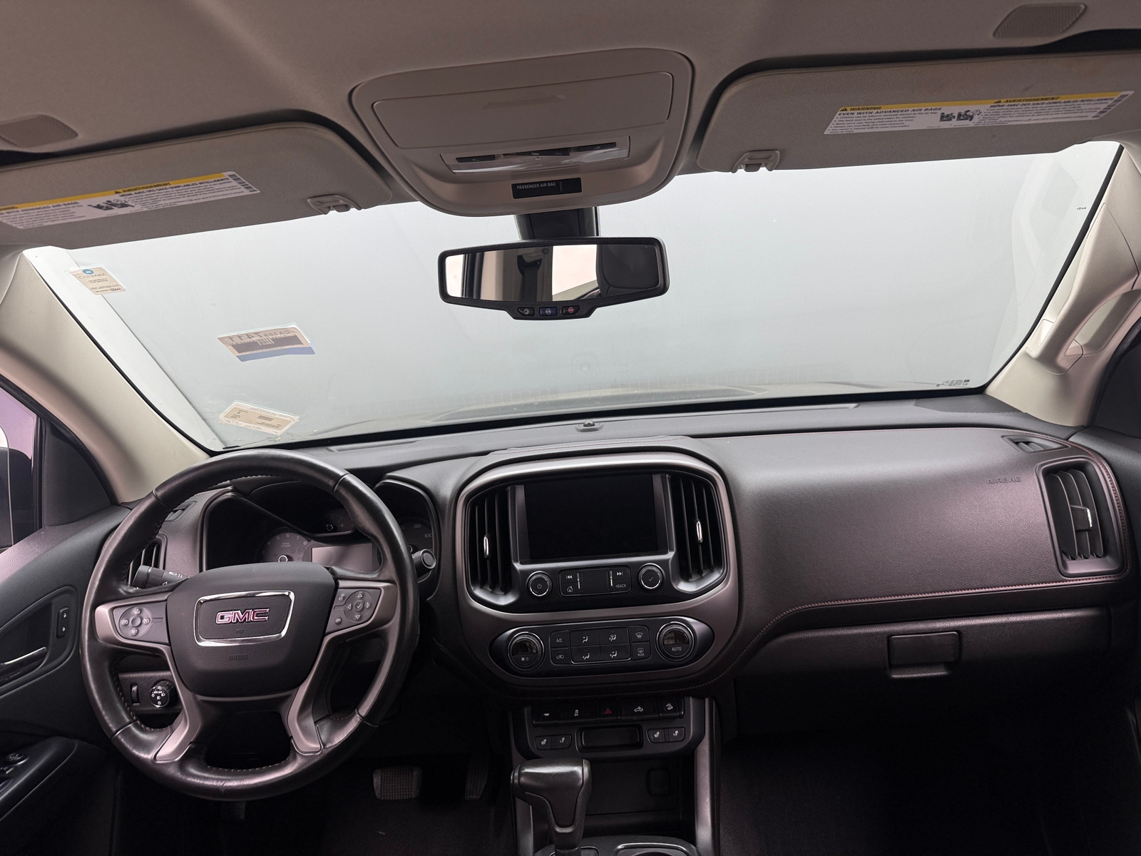 Thumbnail: 2019 GMC Canyon - 3