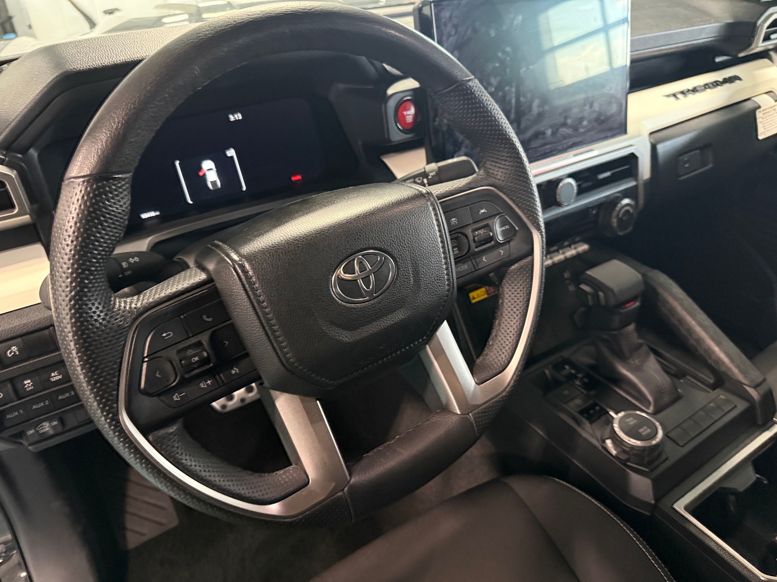 Thumbnail: 2024 Toyota Tacoma - 5