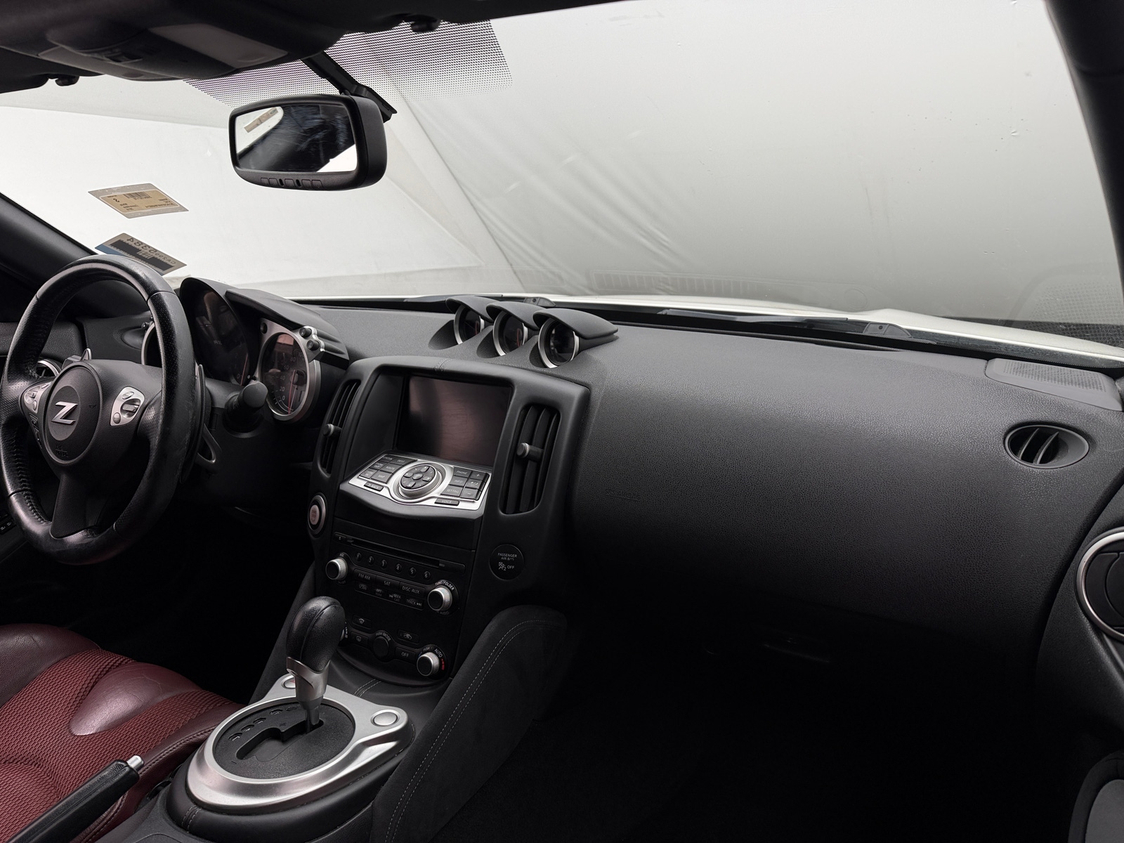 Thumbnail: 2015 Nissan Z - 2