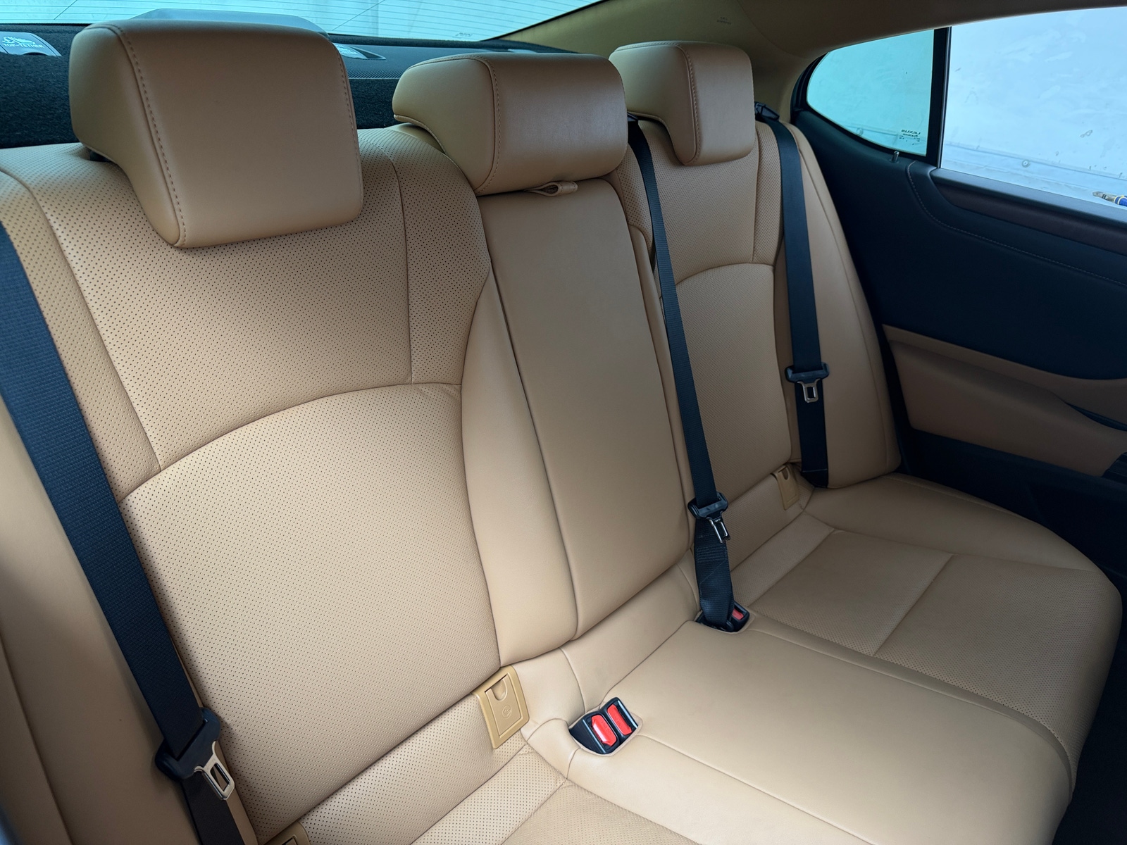 Thumbnail: 2023 Lexus ES - 5