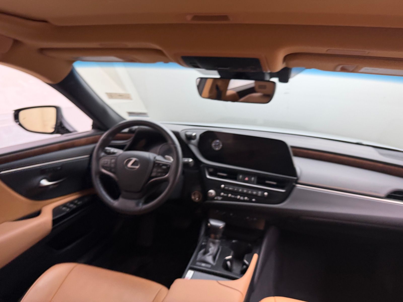 Thumbnail: 2023 Lexus ES - 2