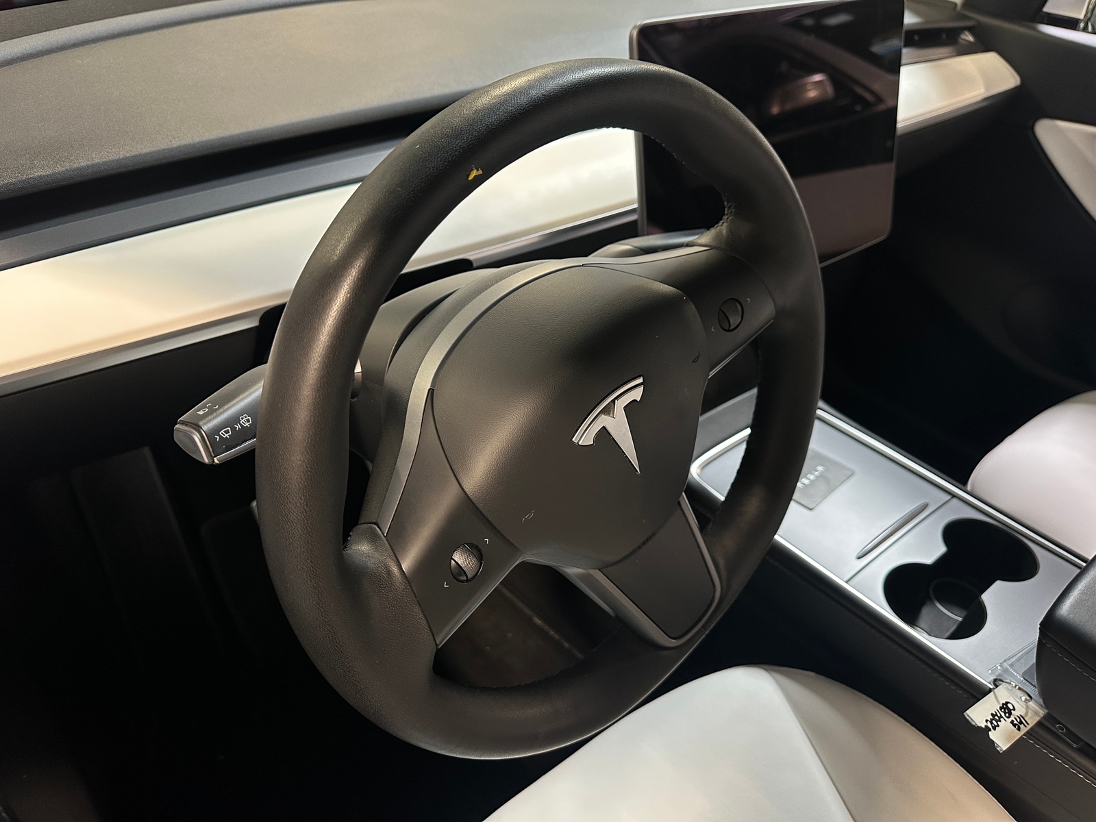 Thumbnail: 2022 Tesla Model Y - 4