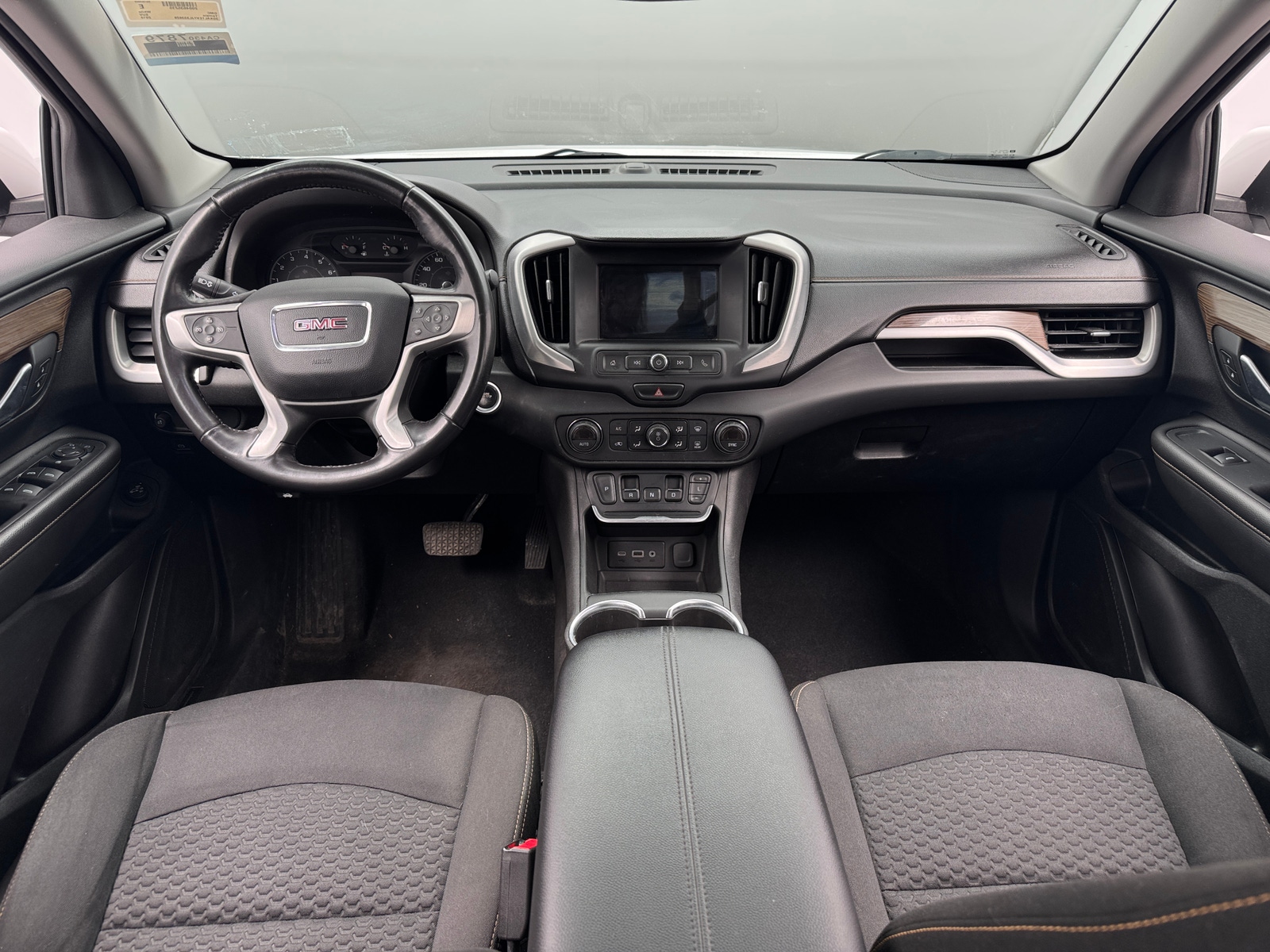 Thumbnail: 2018 GMC Terrain - 3