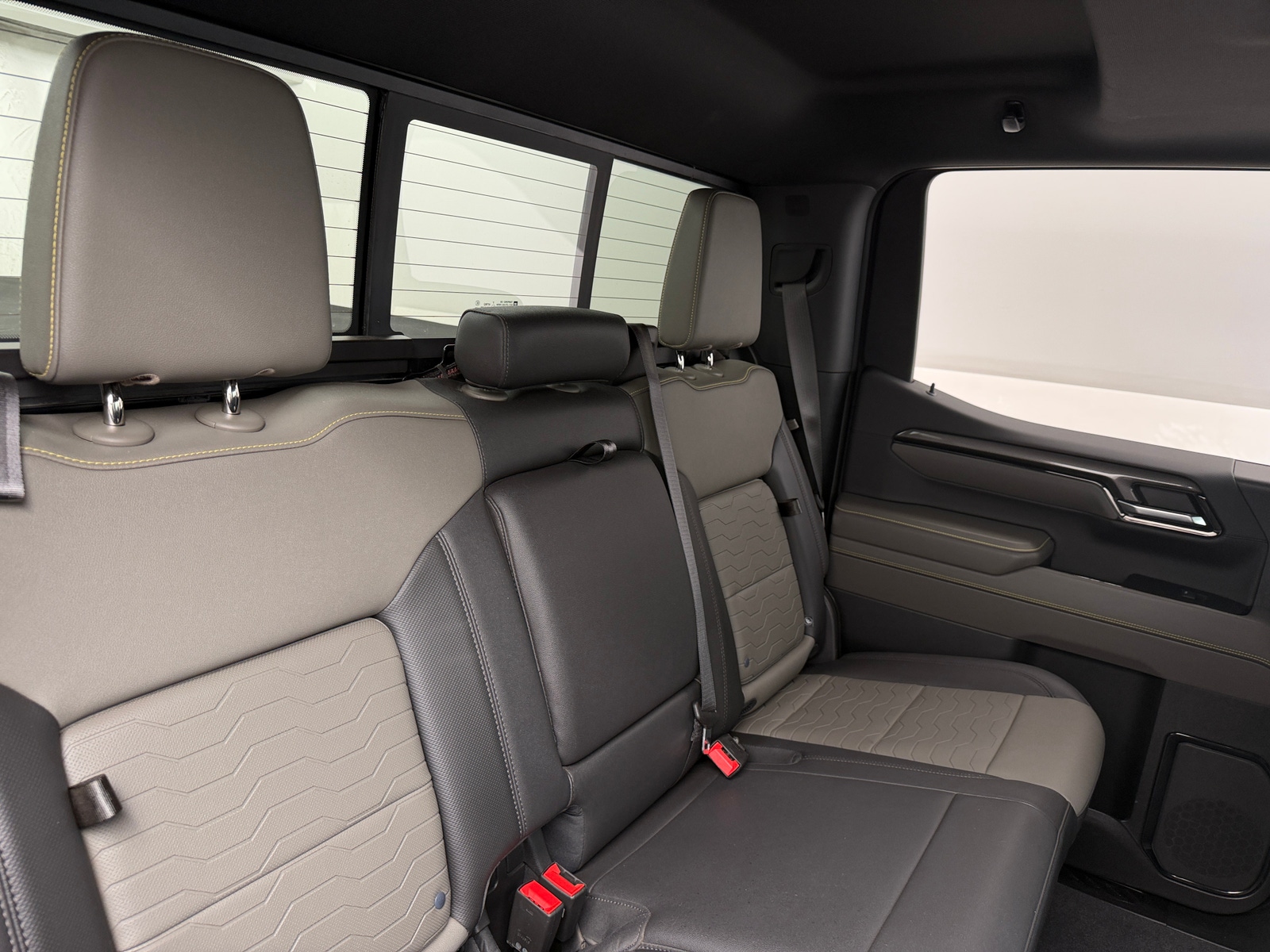 Thumbnail: 2023 Chevrolet Silverado 1500 - 5