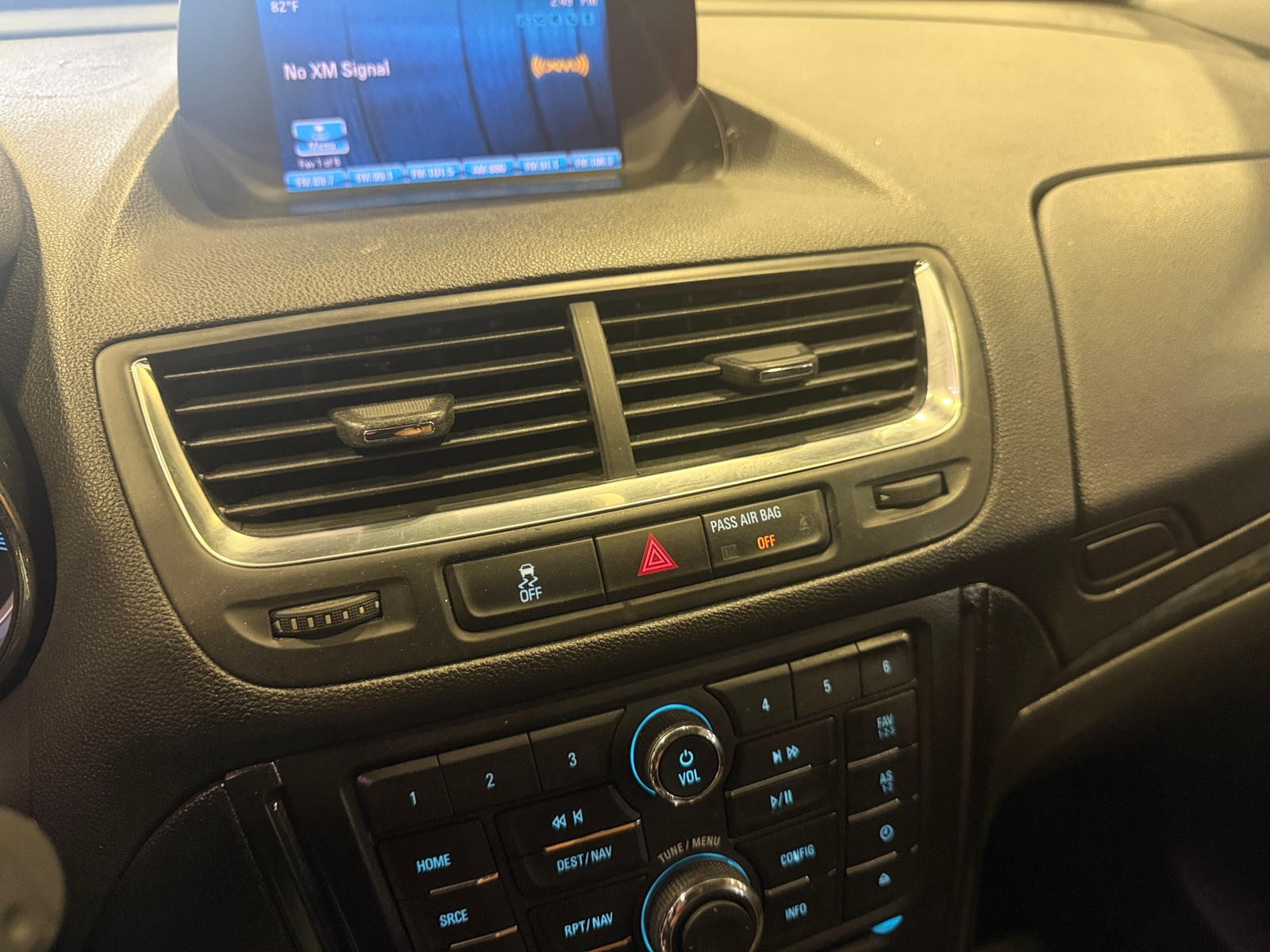 Thumbnail: 2015 Buick Encore - 3