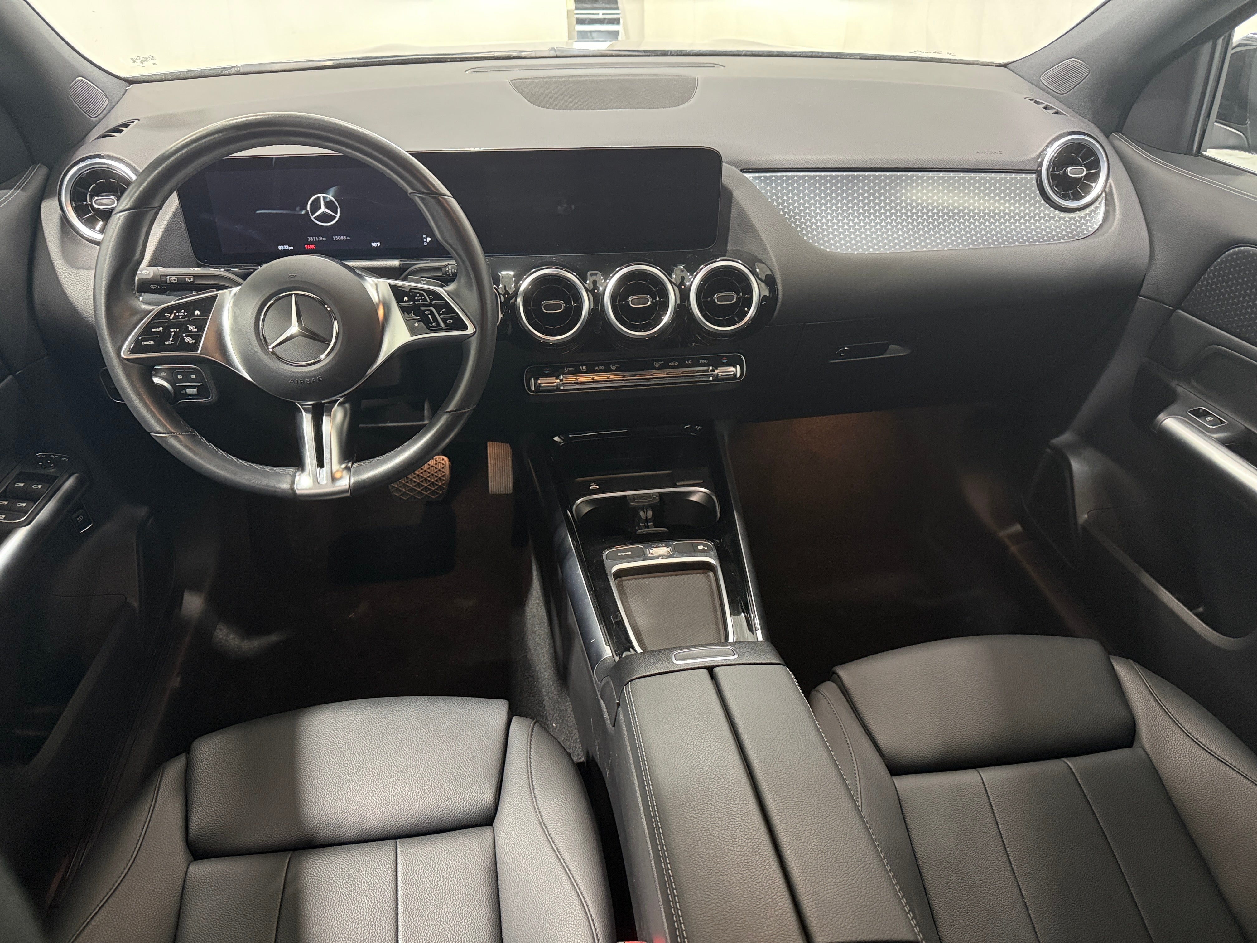 2025 Mercedes-Benz GLA GLA250 - Photo 4