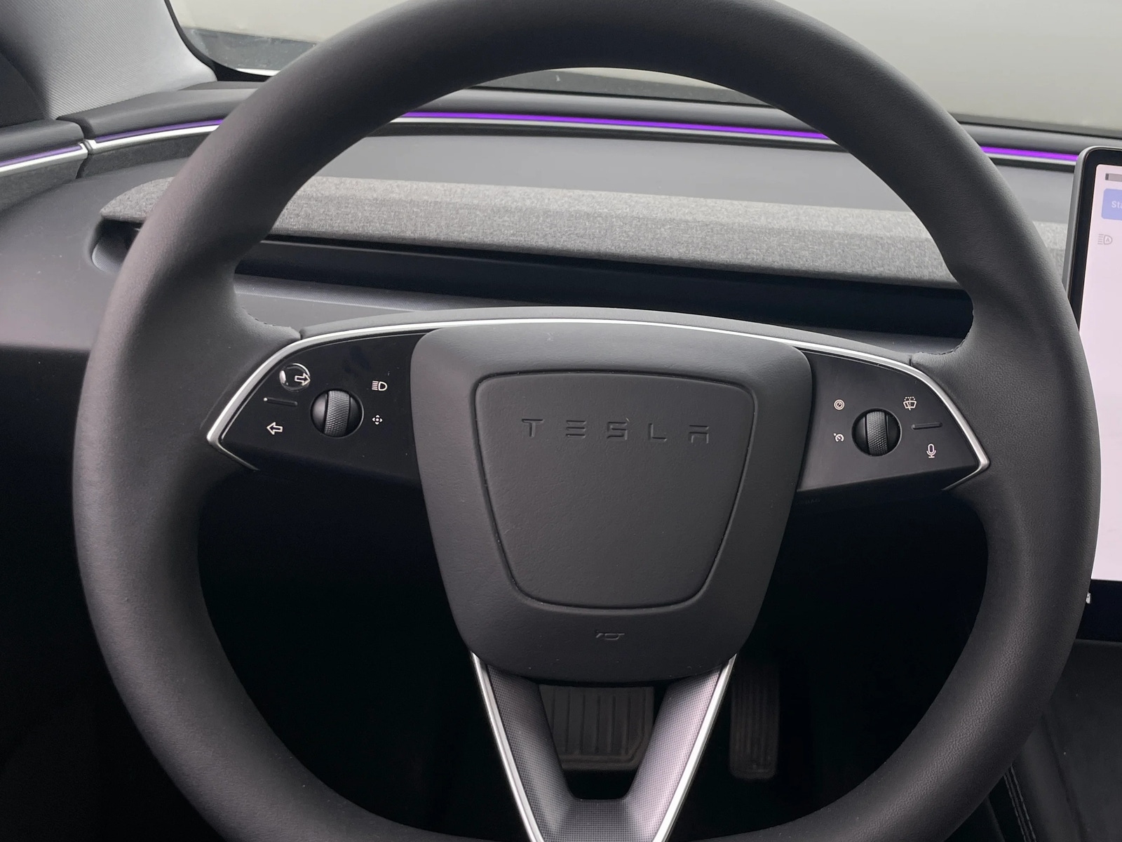 Thumbnail: 2025 Tesla Model 3 - 4