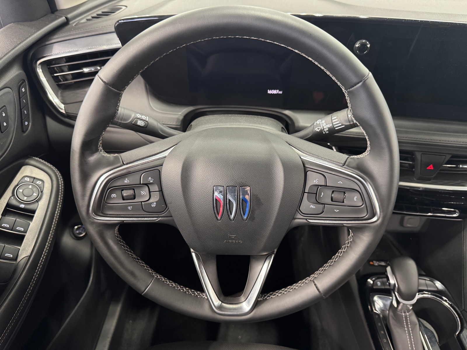 Thumbnail: 2025 Buick Encore GX - 4