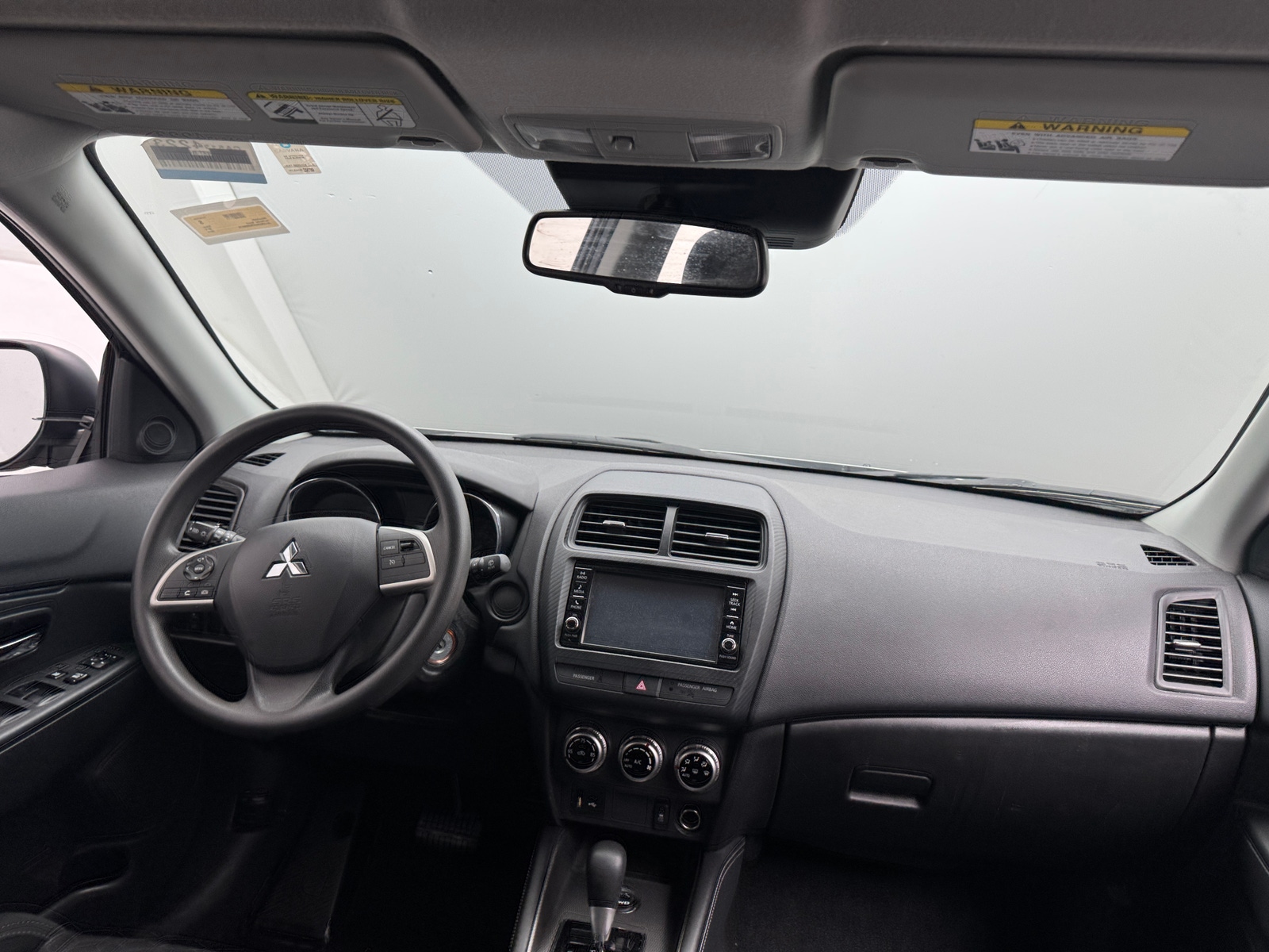 Thumbnail: 2024 Mitsubishi Outlander Sport - 3