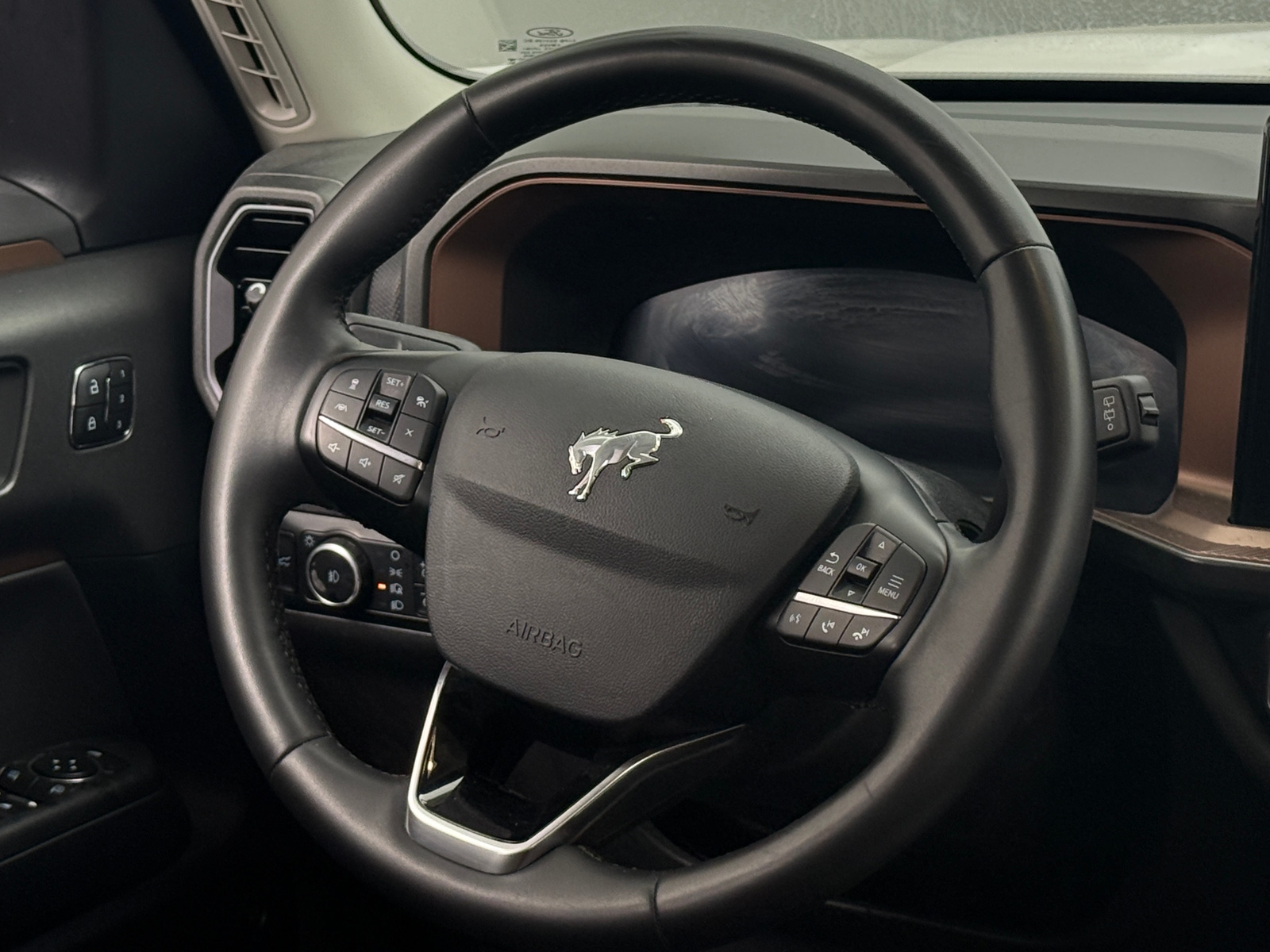 Thumbnail: 2025 Ford Bronco Sport - 4