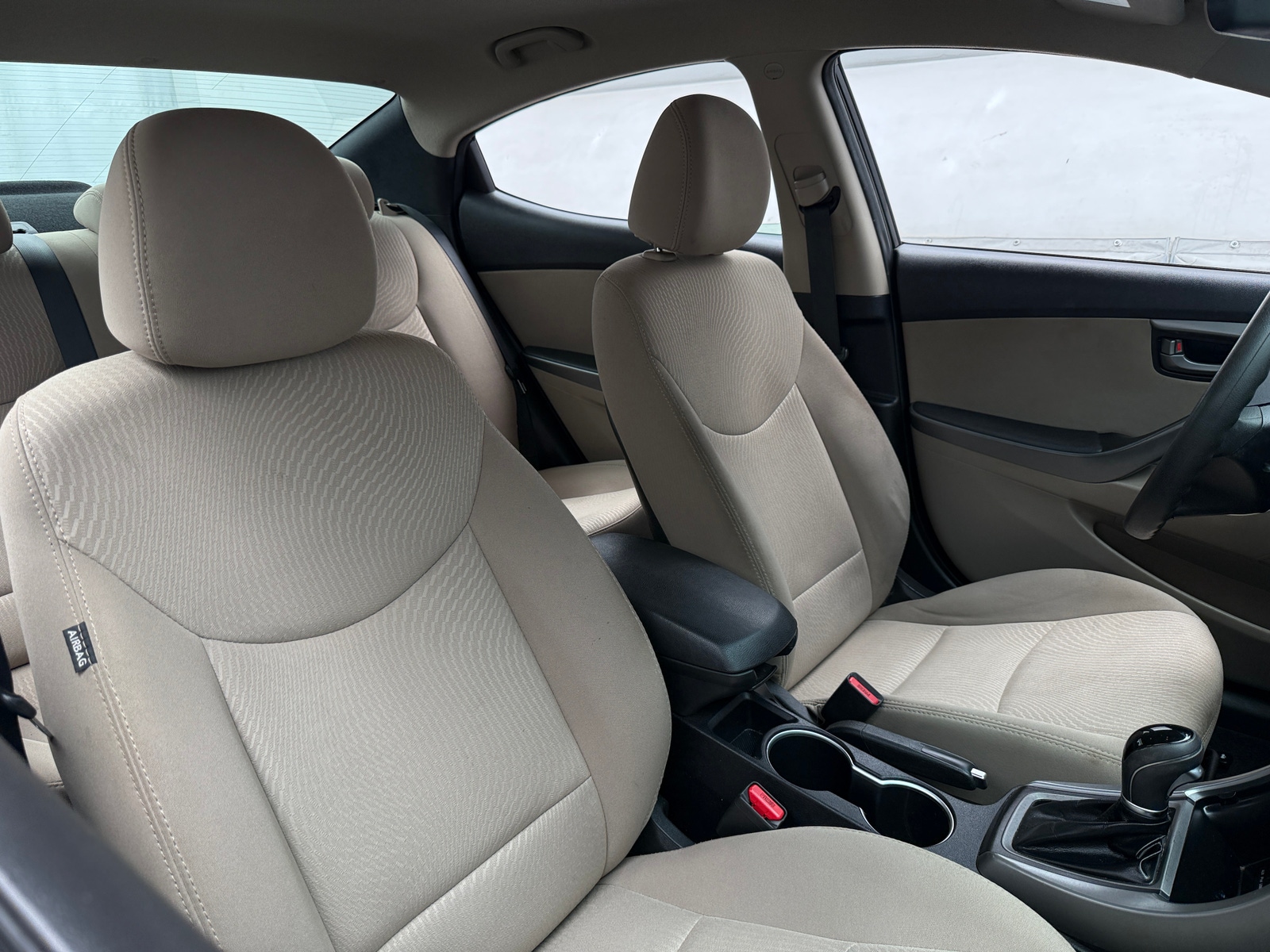 Thumbnail: 2015 Hyundai Elantra - 2