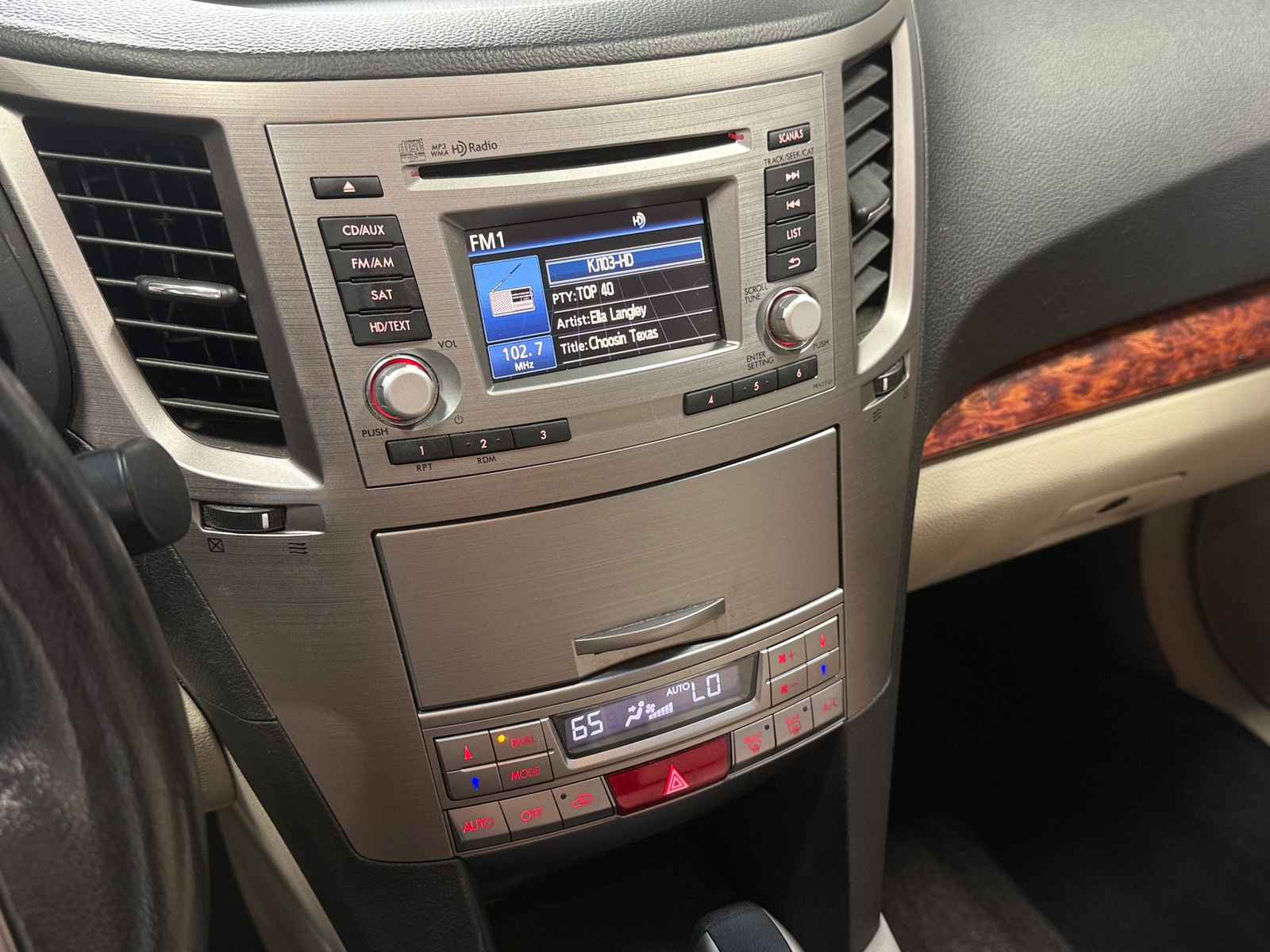 Thumbnail: 2012 Subaru Outback - 3