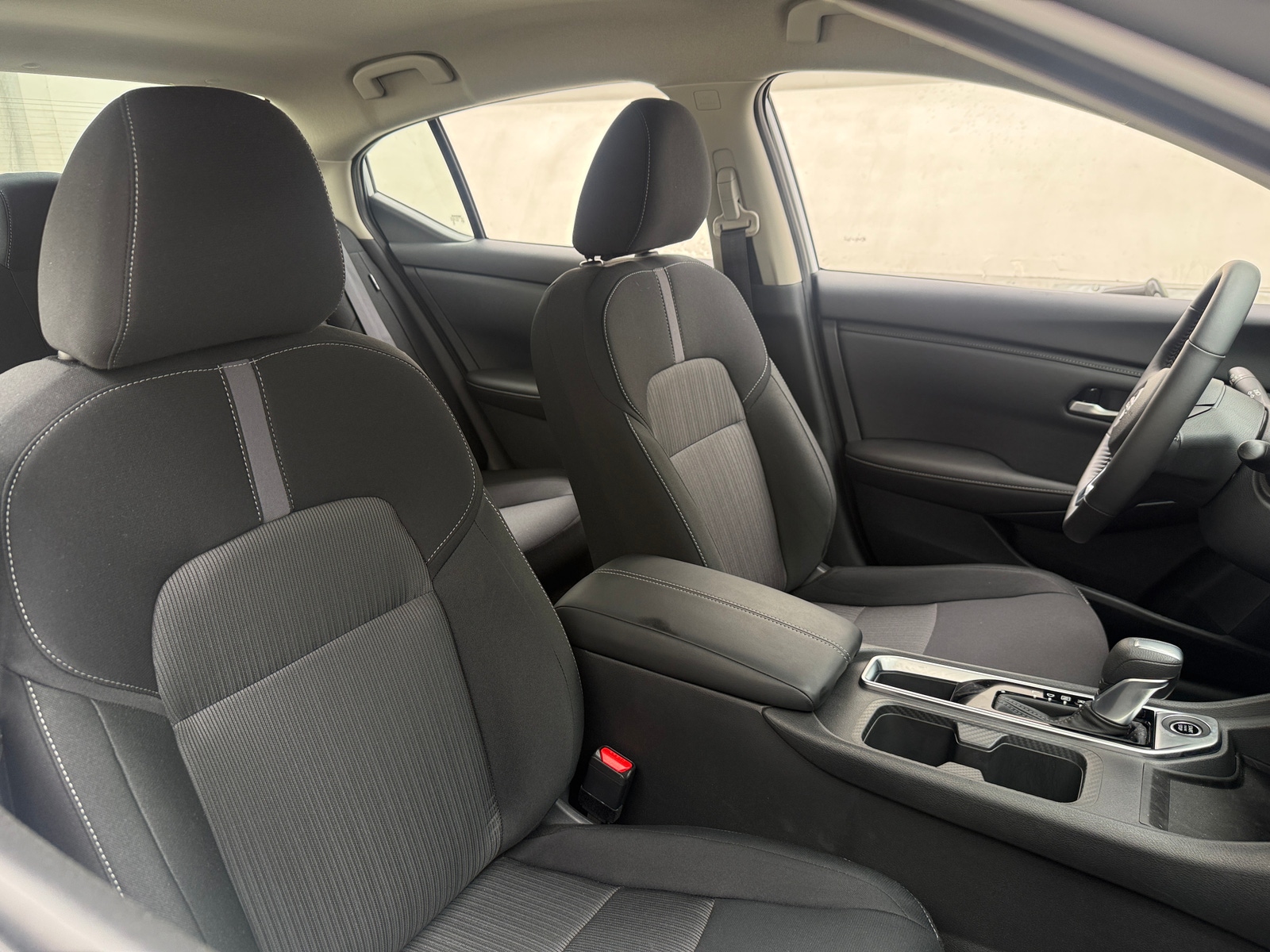 Thumbnail: 2025 Nissan Sentra - 2