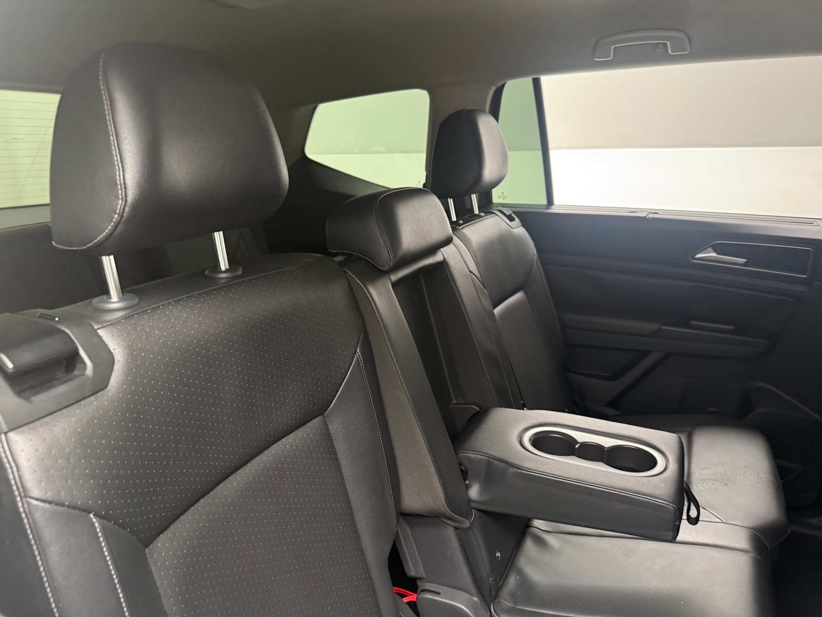 Thumbnail: 2019 Volkswagen Atlas - 5