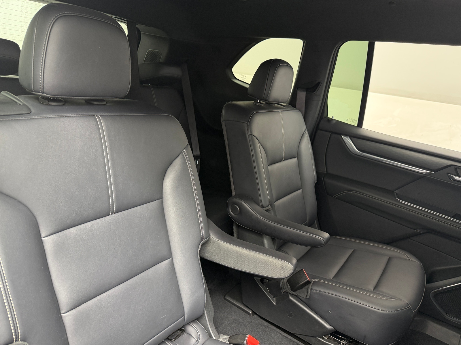 Thumbnail: 2024 GMC Acadia - 5
