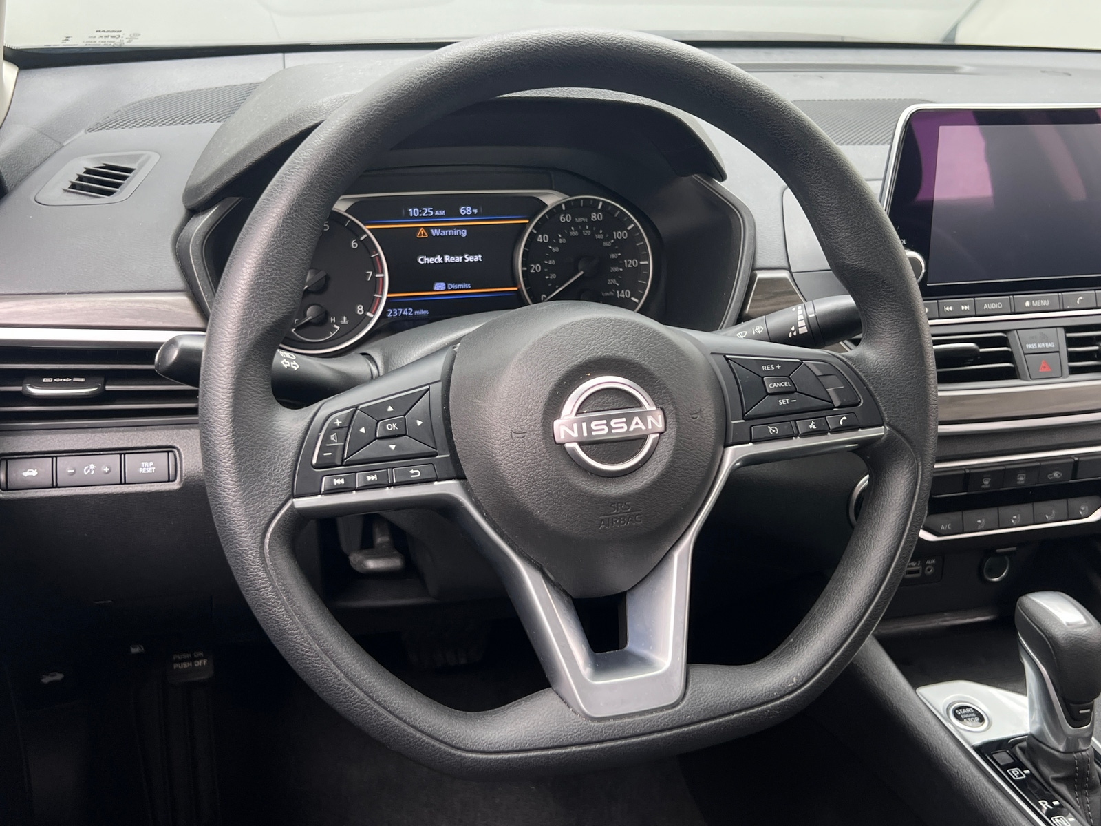 Thumbnail: 2025 Nissan Altima - 5