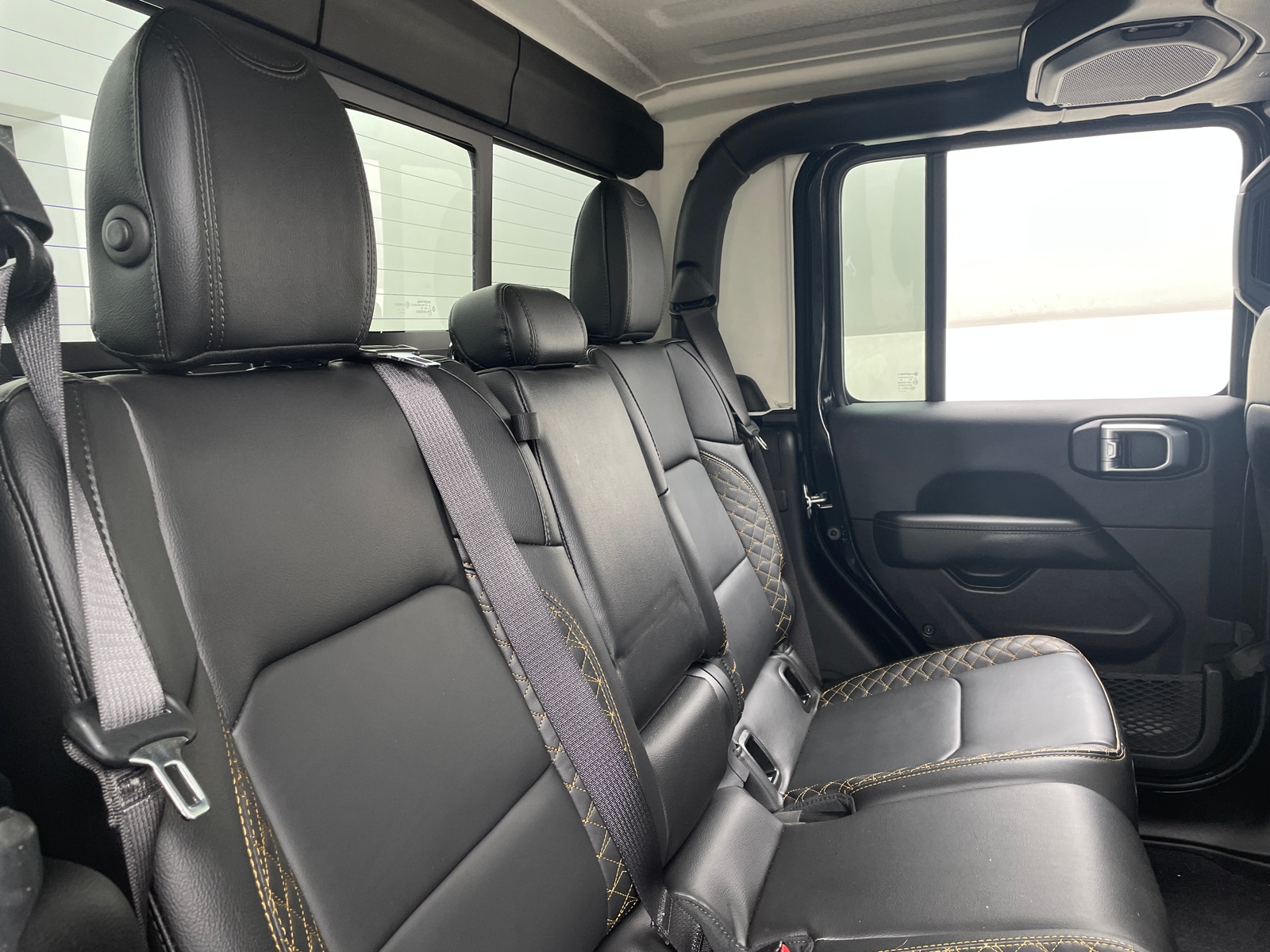 Thumbnail: 2021 Jeep Gladiator - 5
