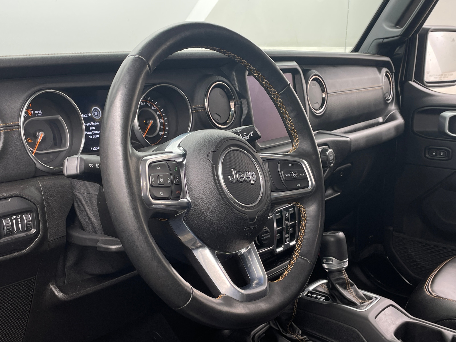 Thumbnail: 2021 Jeep Gladiator - 4