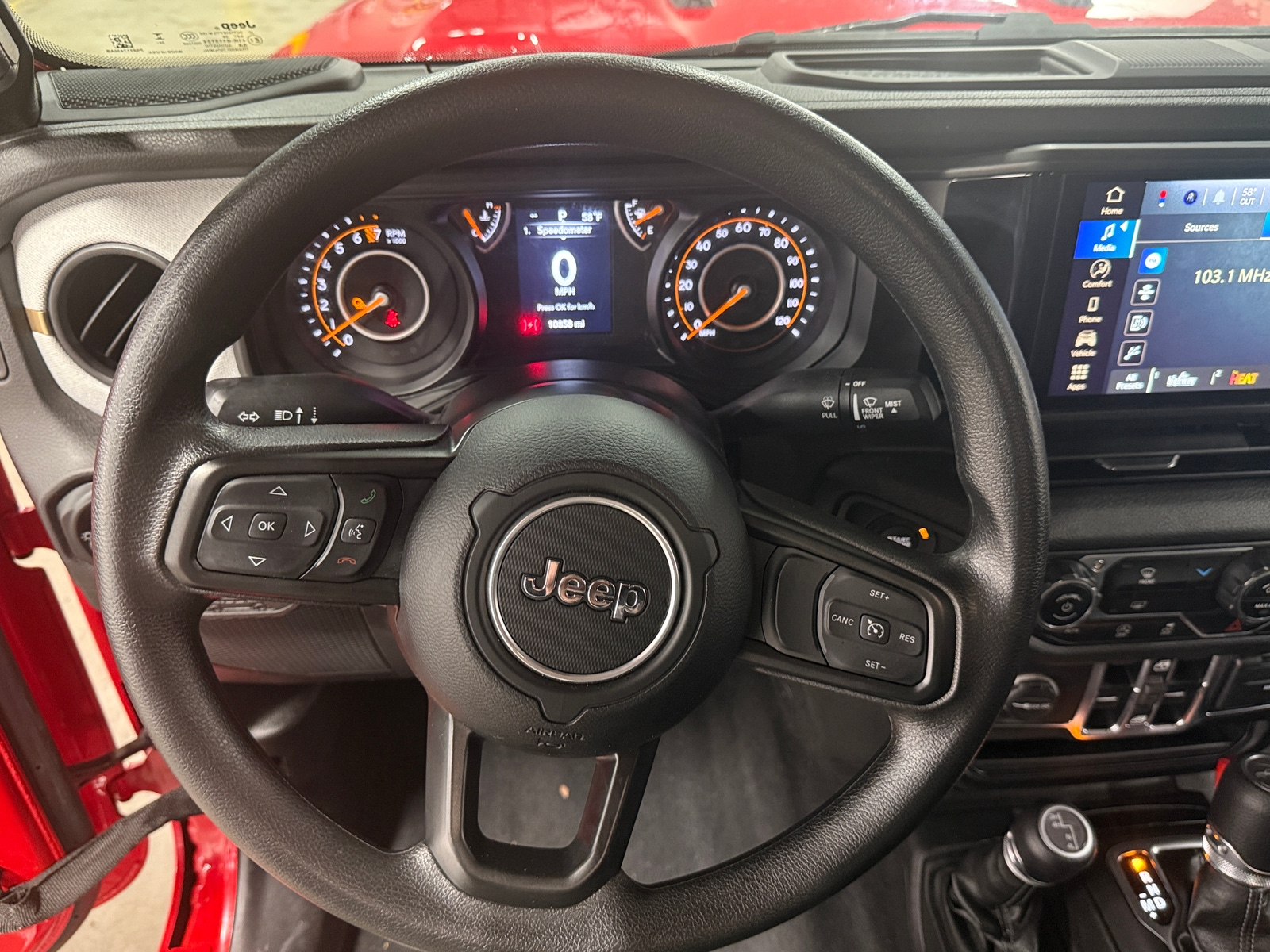 Thumbnail: 2025 Jeep Gladiator - 5
