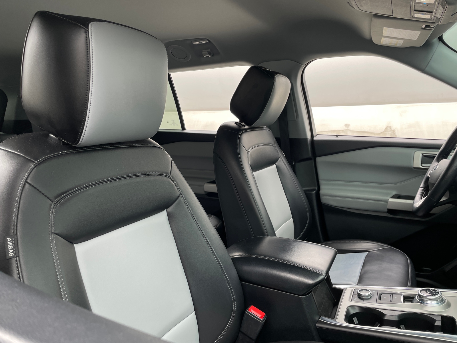 Thumbnail: 2022 Ford Explorer - 2